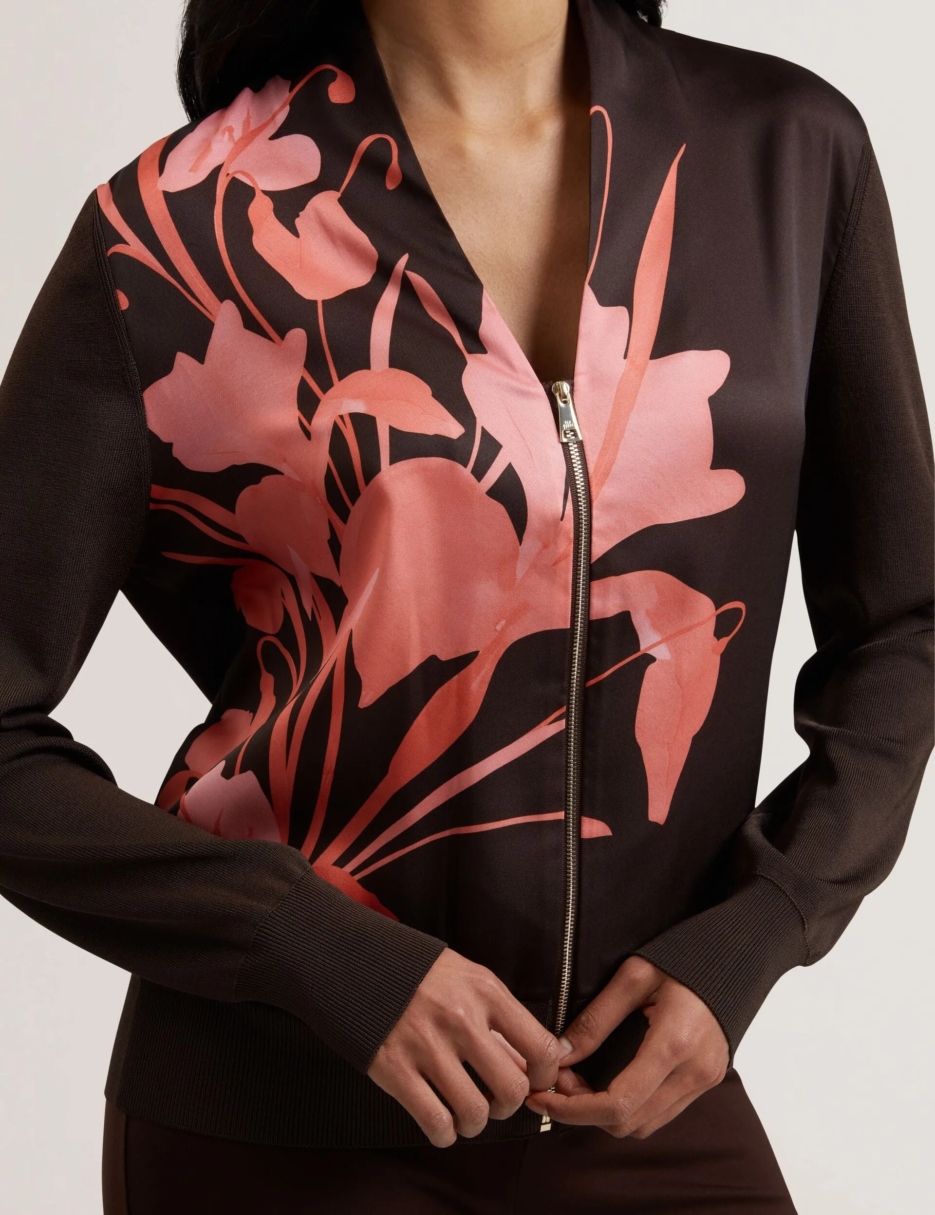 MATIINA | DK-BROWN Multi Look