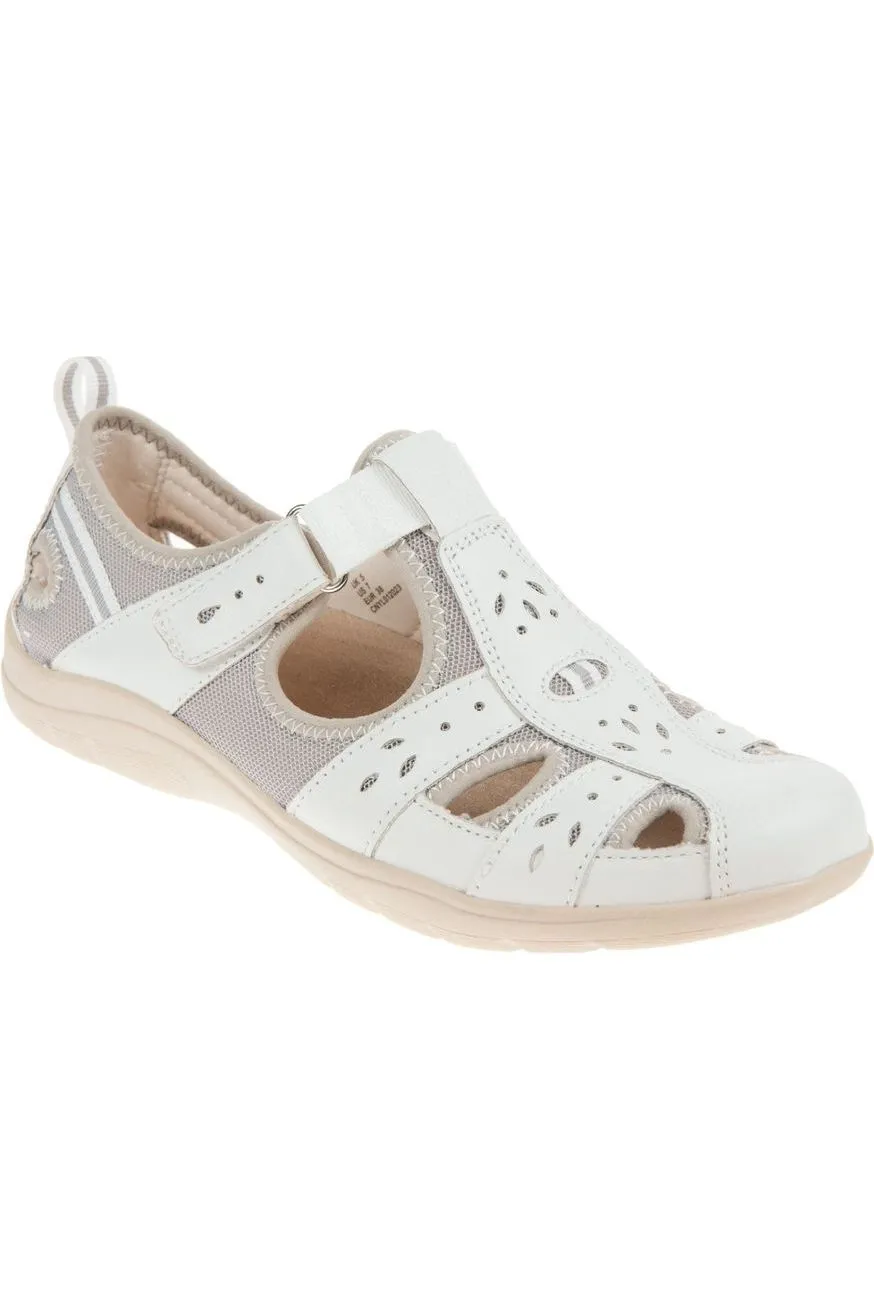 Free Spirit Cleveland in white Wet Grip Bunion Friendly Structure