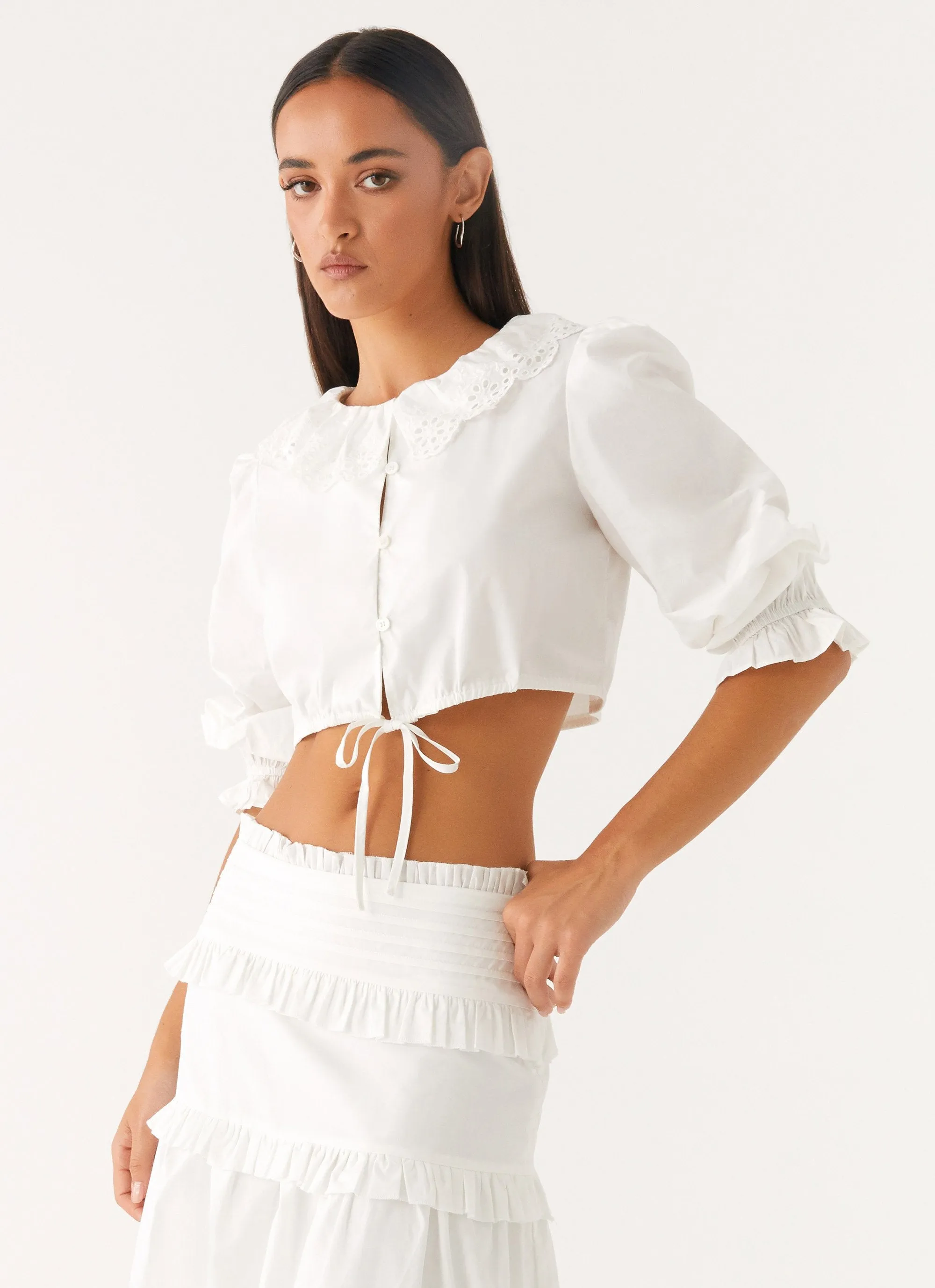 Versatile and Comfortable Melania Blouse - White