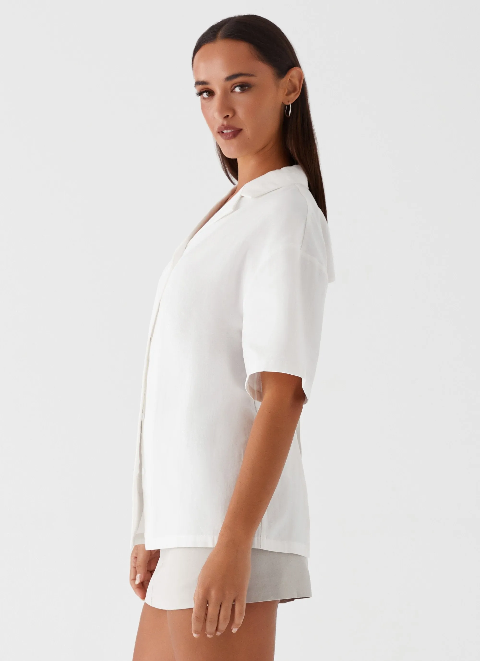 Hadley Open Back Short Sleeve Shirt - White Smart Fit
