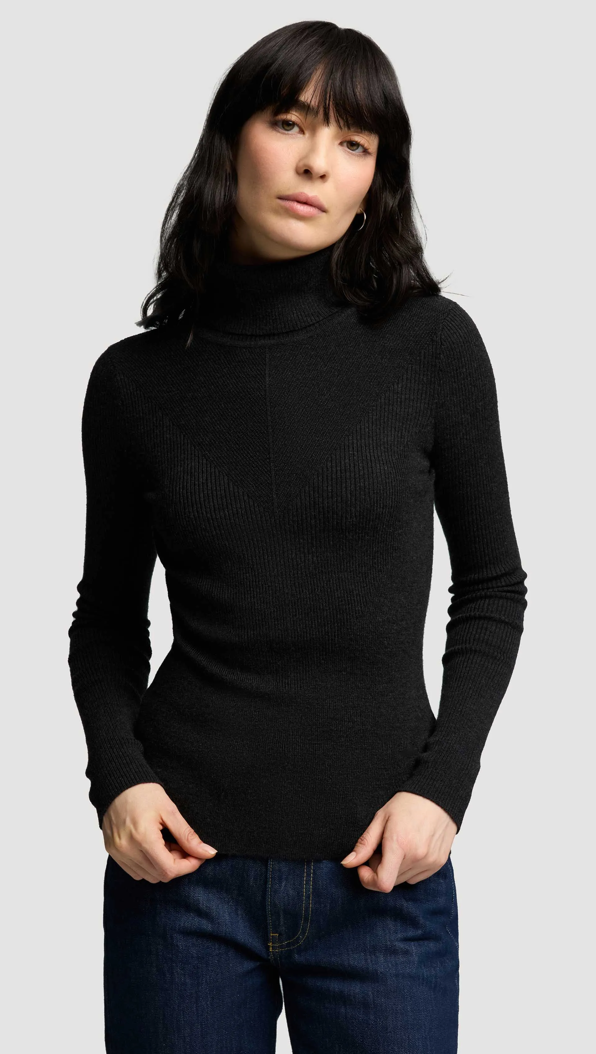 Quiet Style MoistureWicking Technology Knit Longsleeve Turtleneck in Stretch Wool | Grey