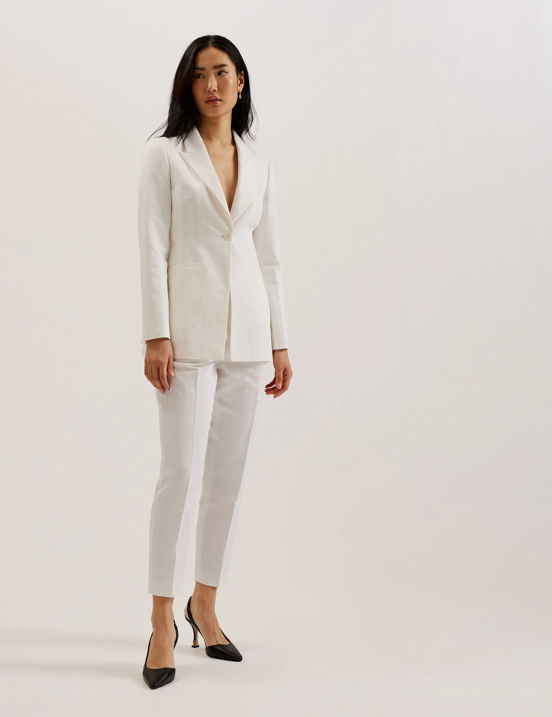 Weekend Outing Wear MUSUB | WHITE