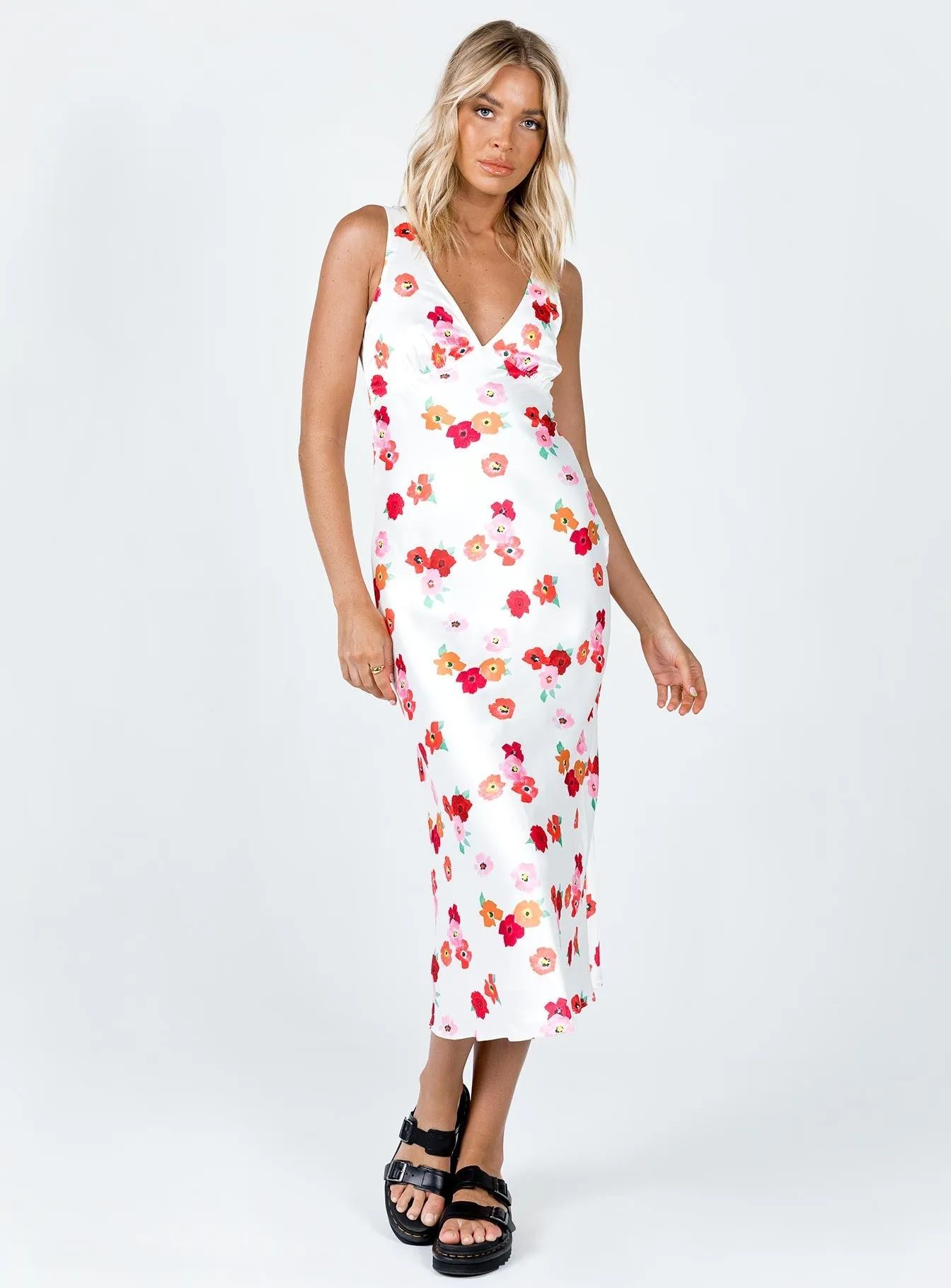 Nellie Maxi Dress White Floral Wrap style