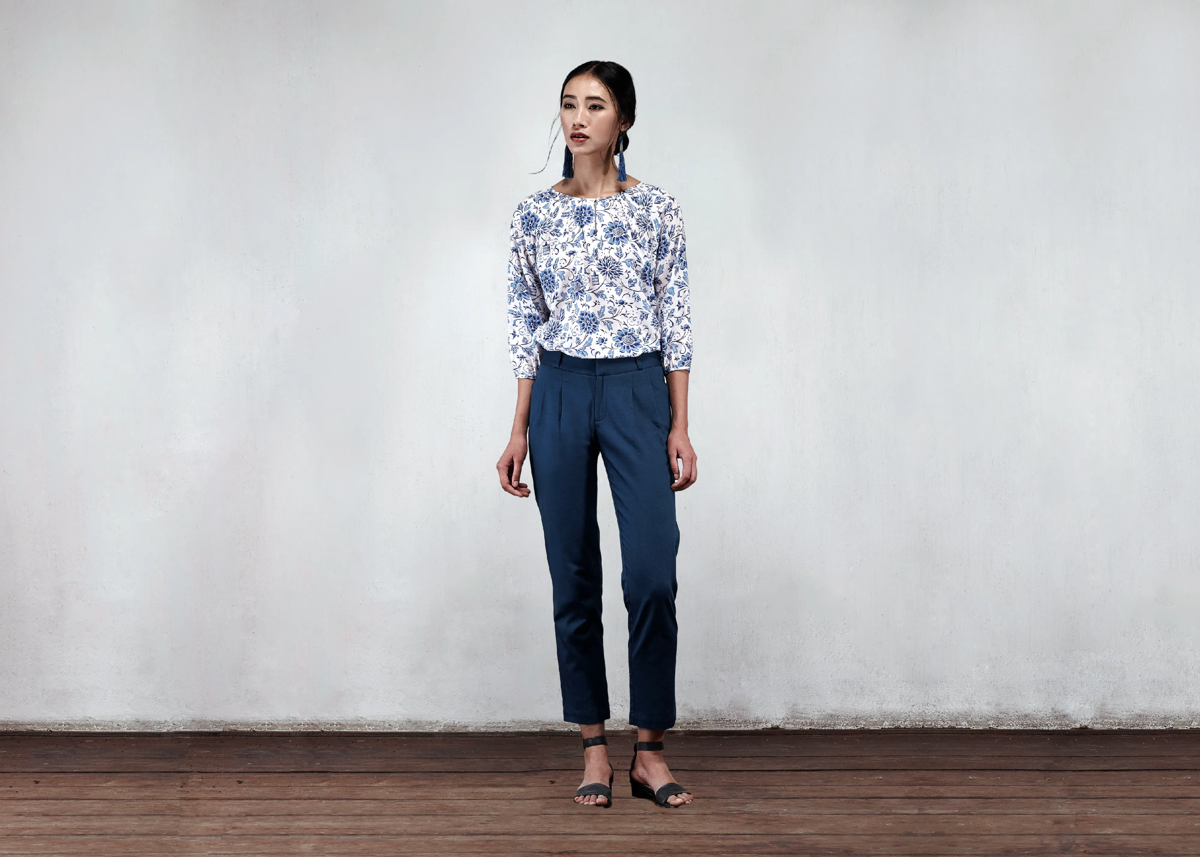 LAO - DEEP INDIGO Relaxed Cut SturdyBeltLoops