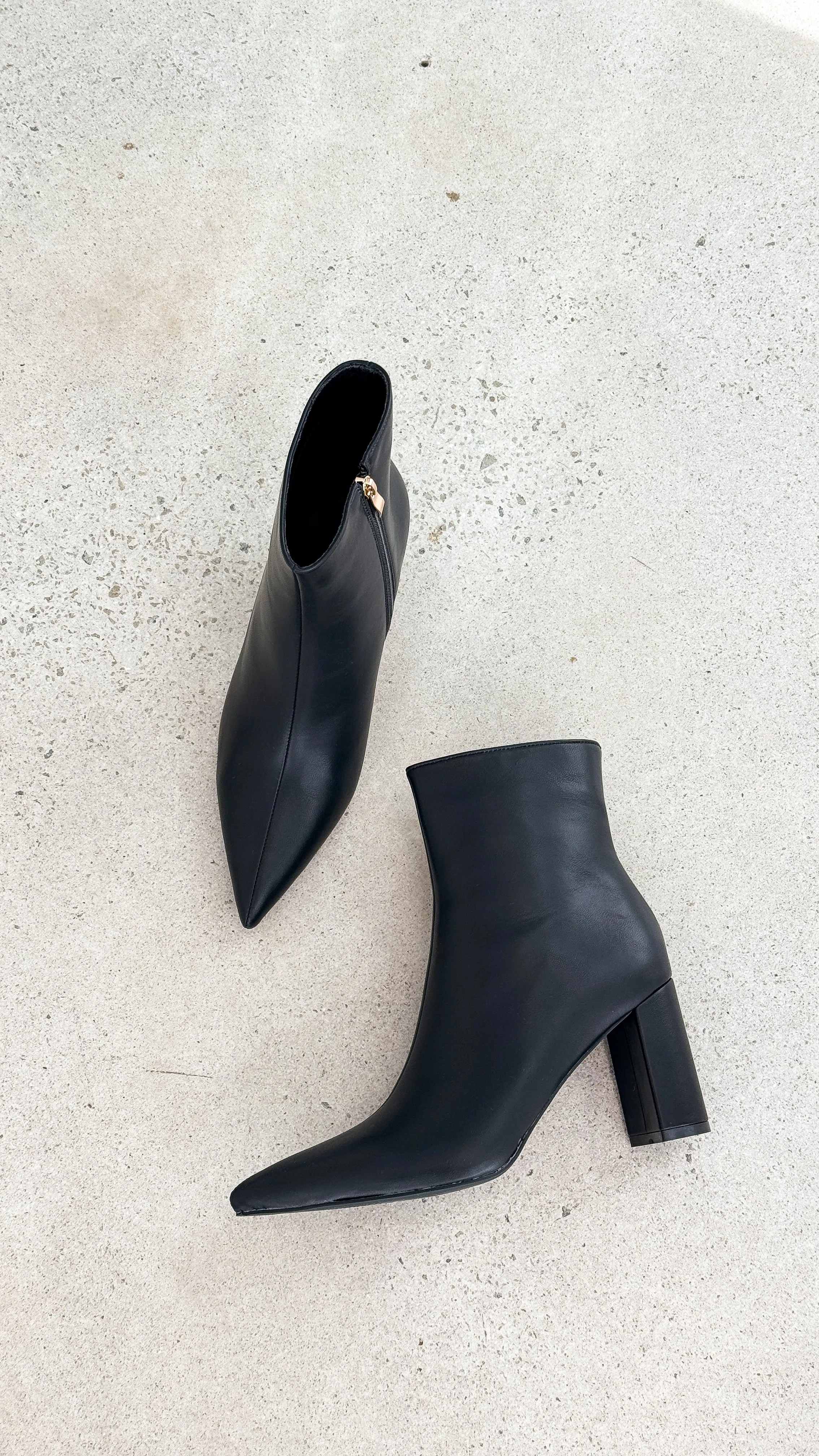 Nicoletta Boots - Black Street Friendly Ride