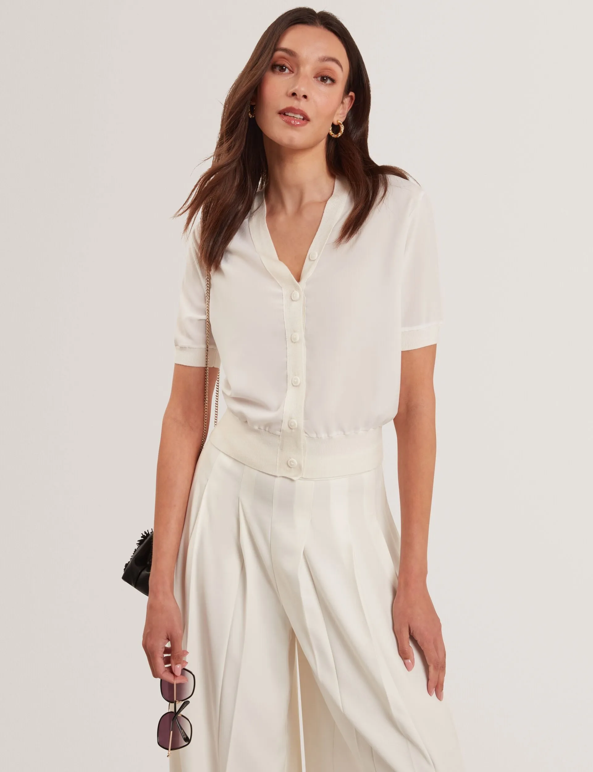 OFINA | WHITE early morning Work Friendly