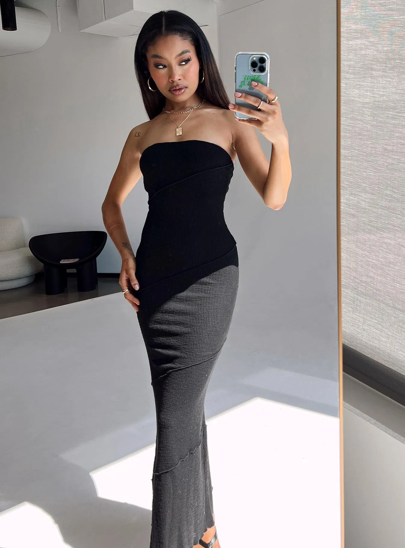 Cozy Base Wrap Charm Oscar Midi Dress Black