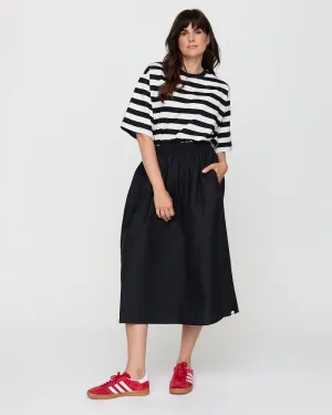 Joyce Black Midi Skirt Laid Back Look Iconic Style