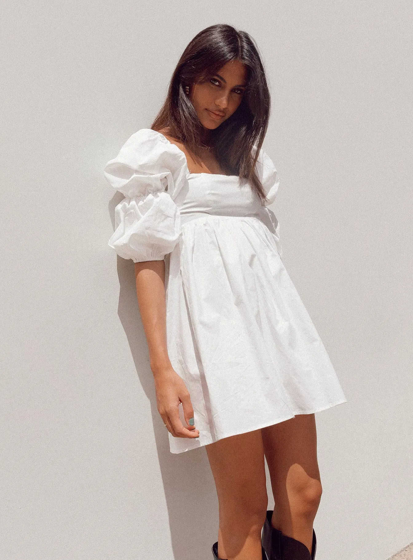 Noha Mini Dress White Vacation Vibe