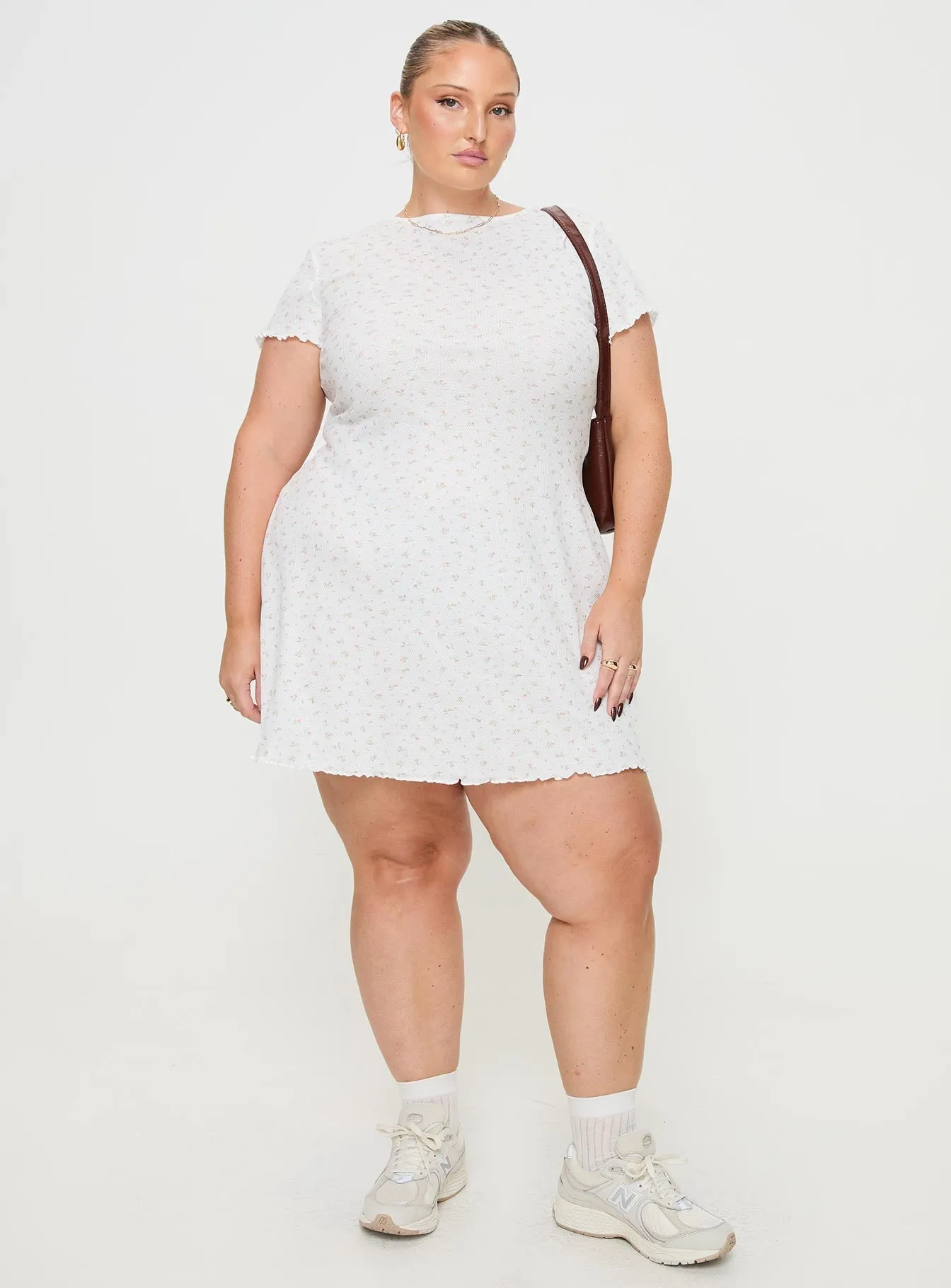 Linen Chic Patton Mini Dress White Floral Curve