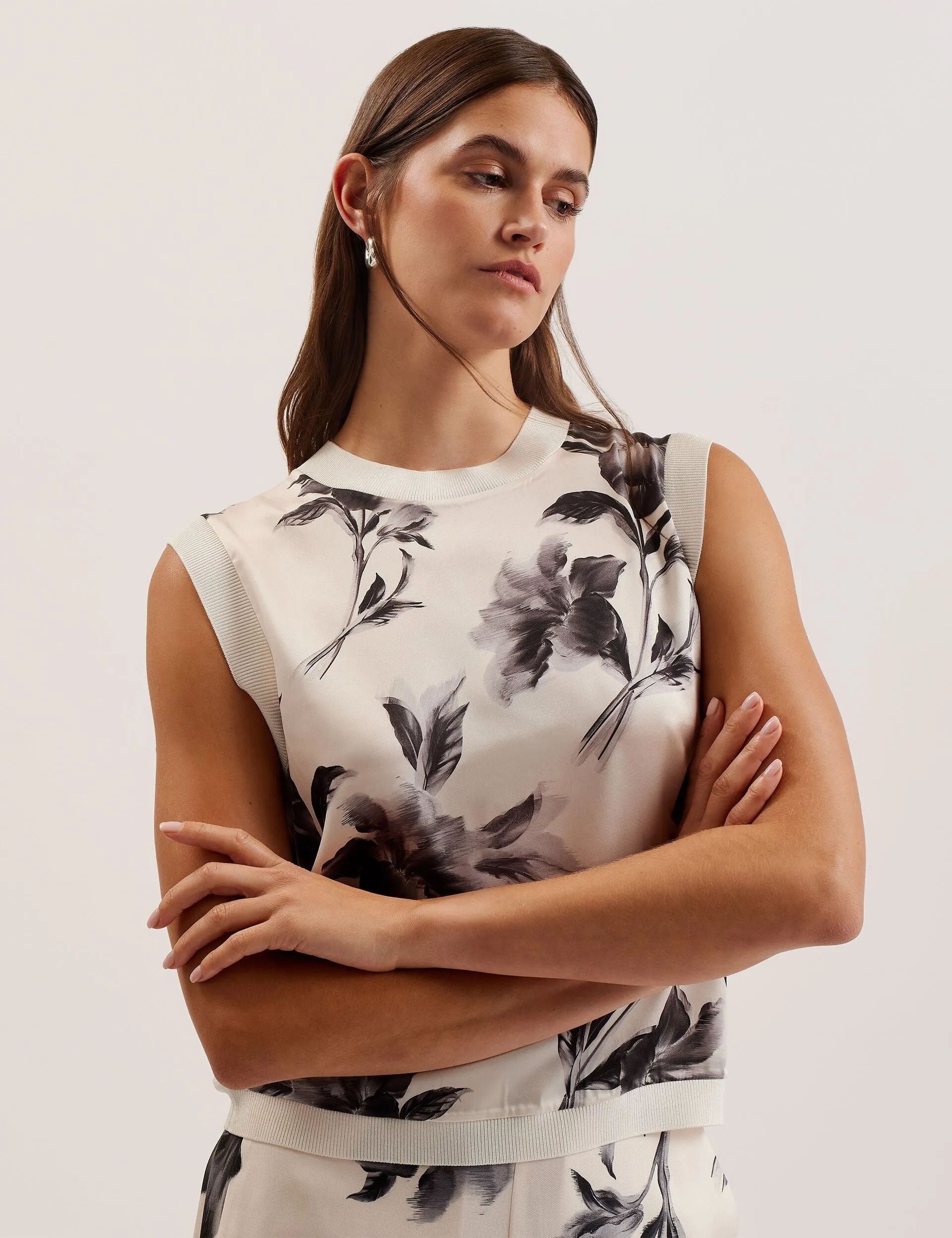 PERLOMA | IVORY Lightweight Layer Clean Style