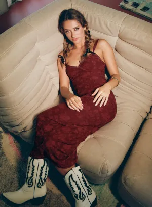 Cotter Maxi Dress Burgundy Floral Fit Vibe Sequin-Detail