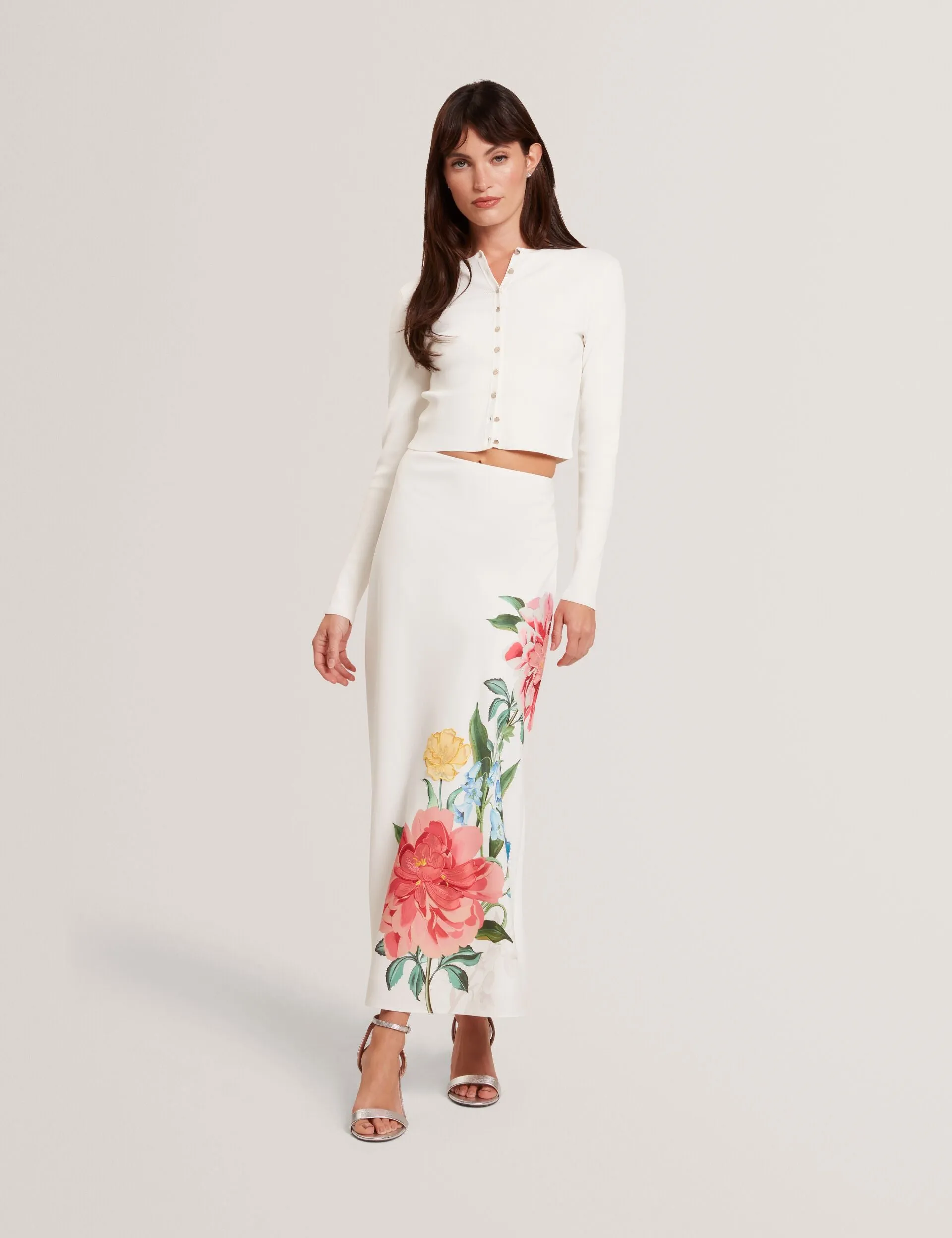 EMORIYY | IVORY Timeless Basic Ribbed Collar Detail