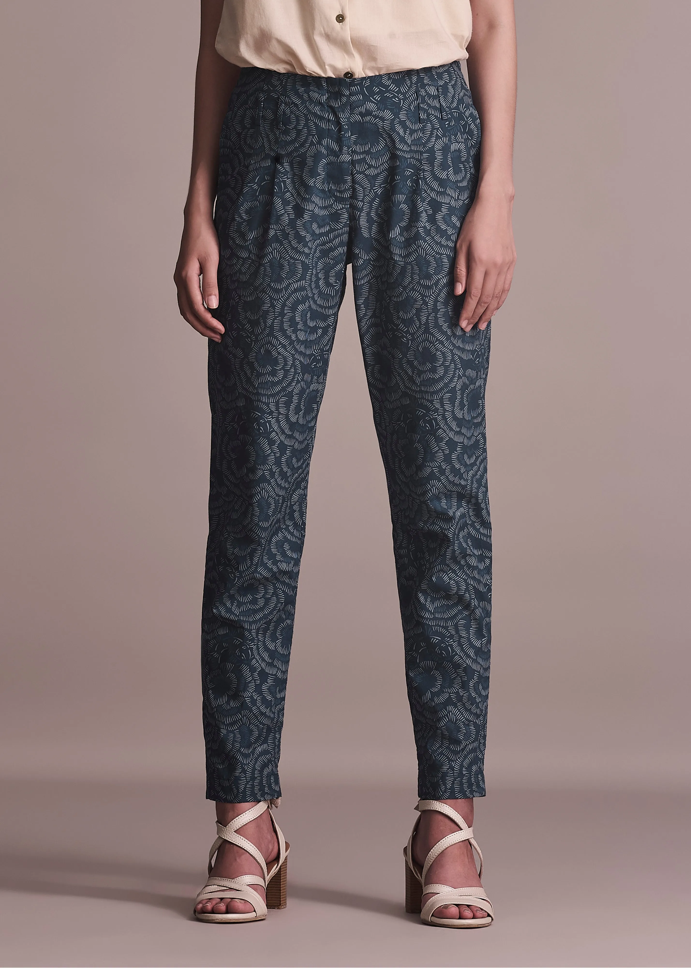 Breathable Base NEROLI - PEONY KOI BLUE