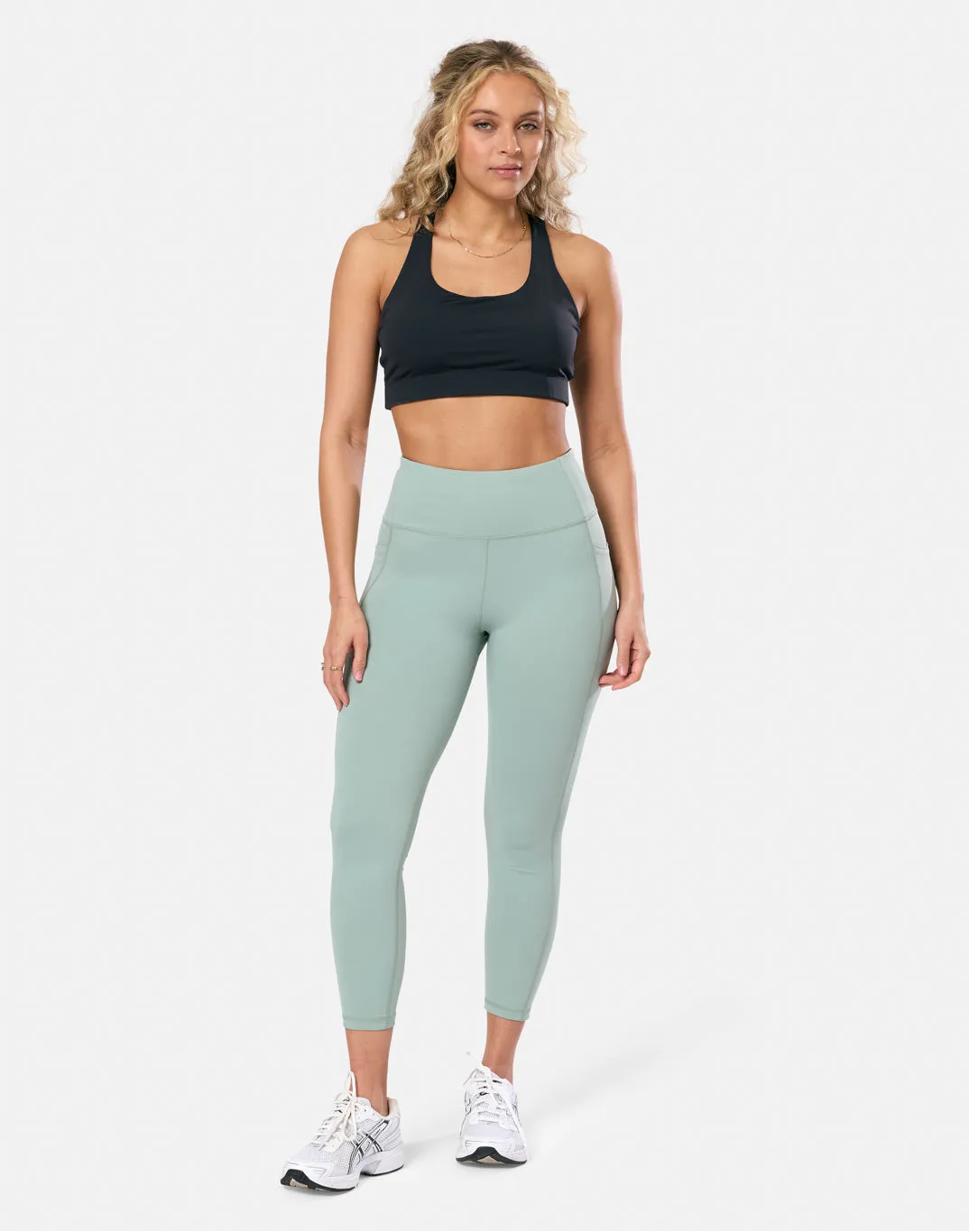 Relentless 7/8 Legging in Summer Green FlexibleCollar FadeResistant