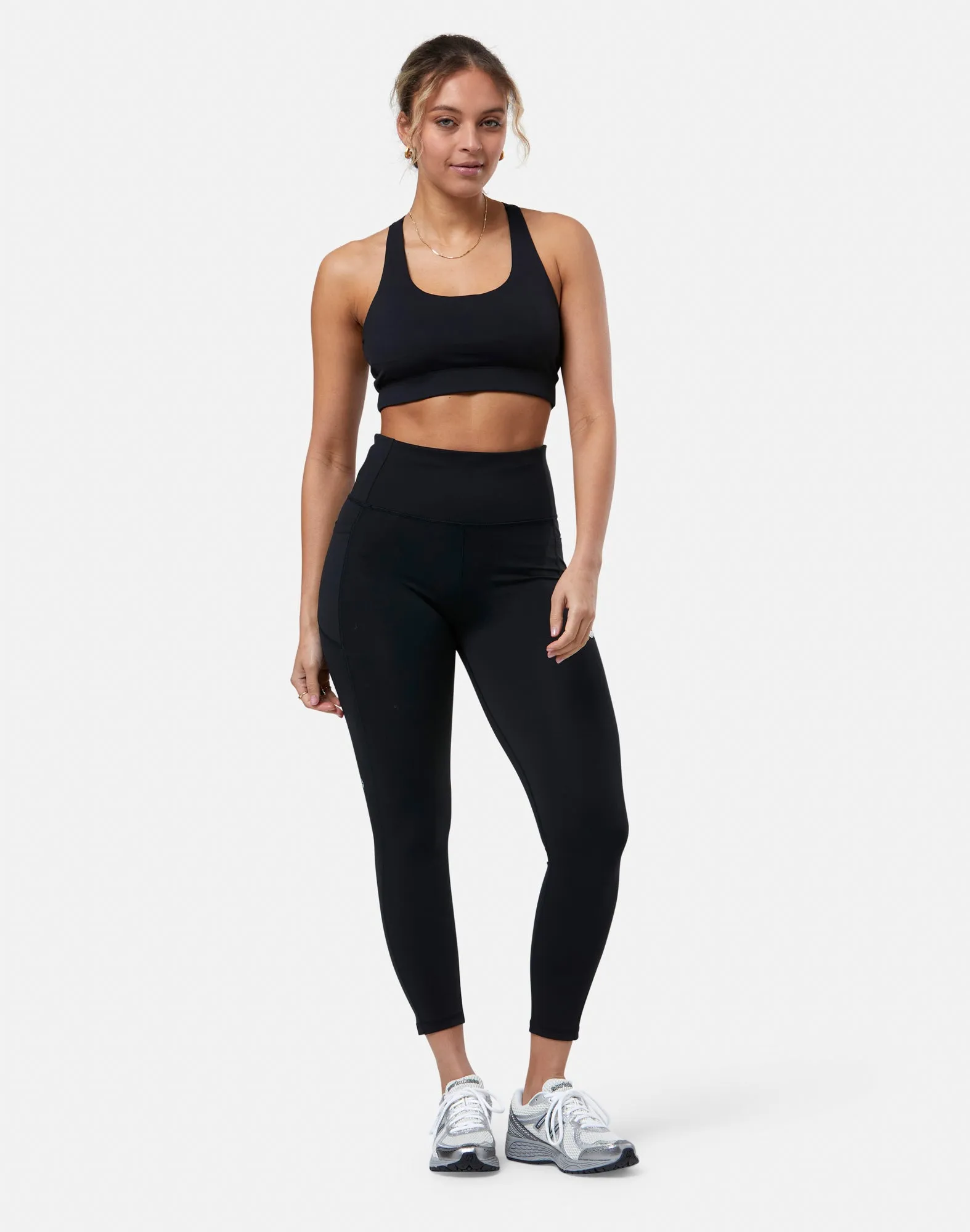 Casual Chic Relentless Bra in Black