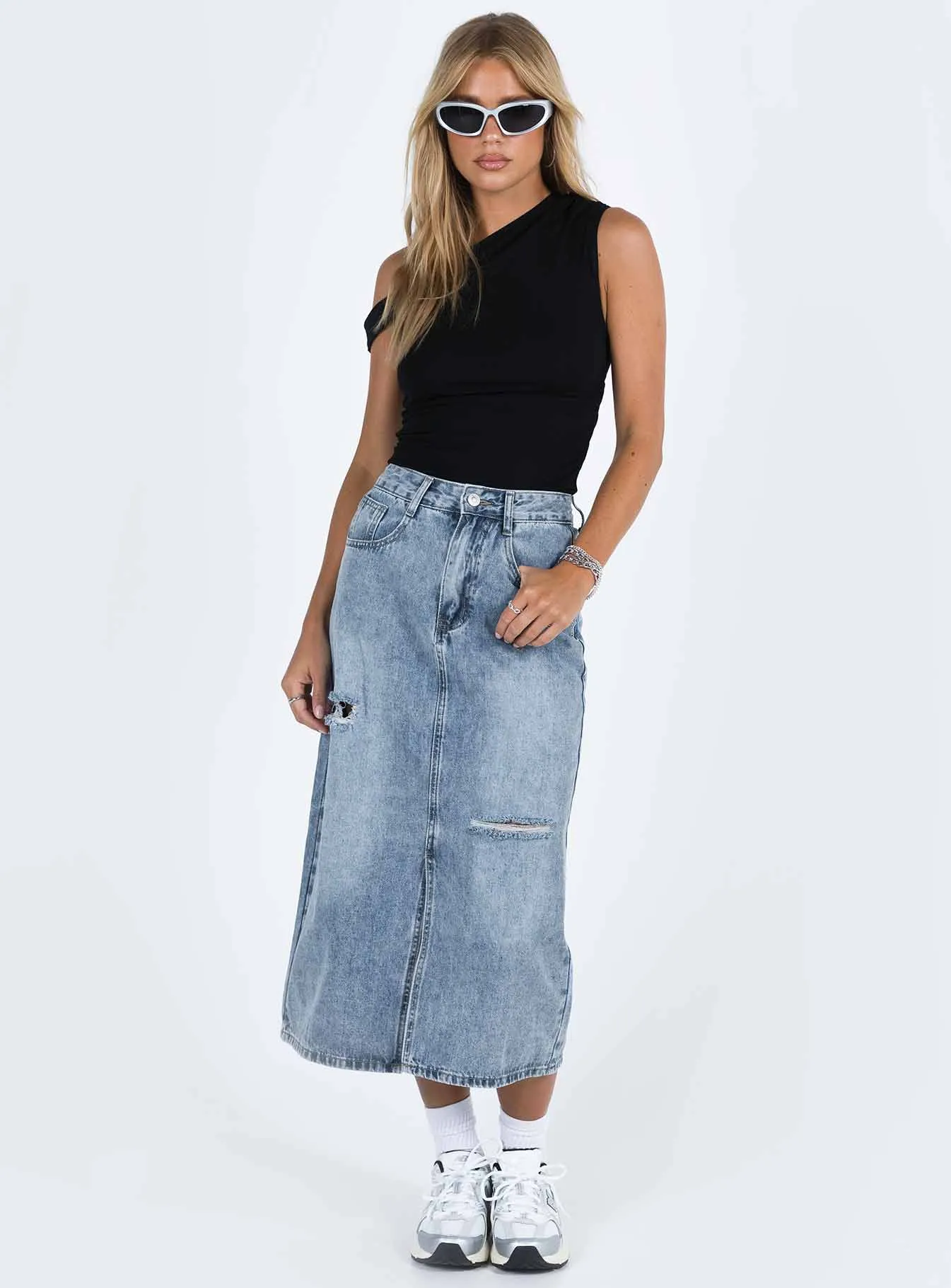 Bold Cut Must Have Feature Belsie Midi Skirt Light Wash Denim