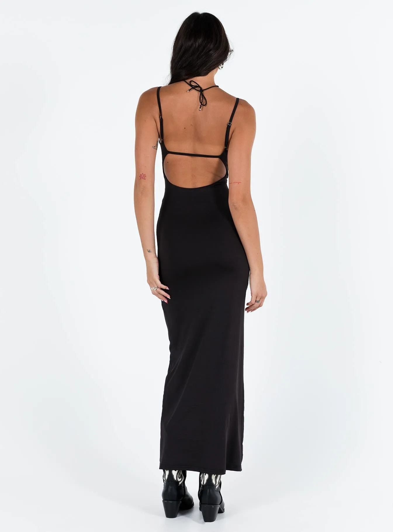 Riana Maxi Dress Black Stud-Detail Work-Ready Look