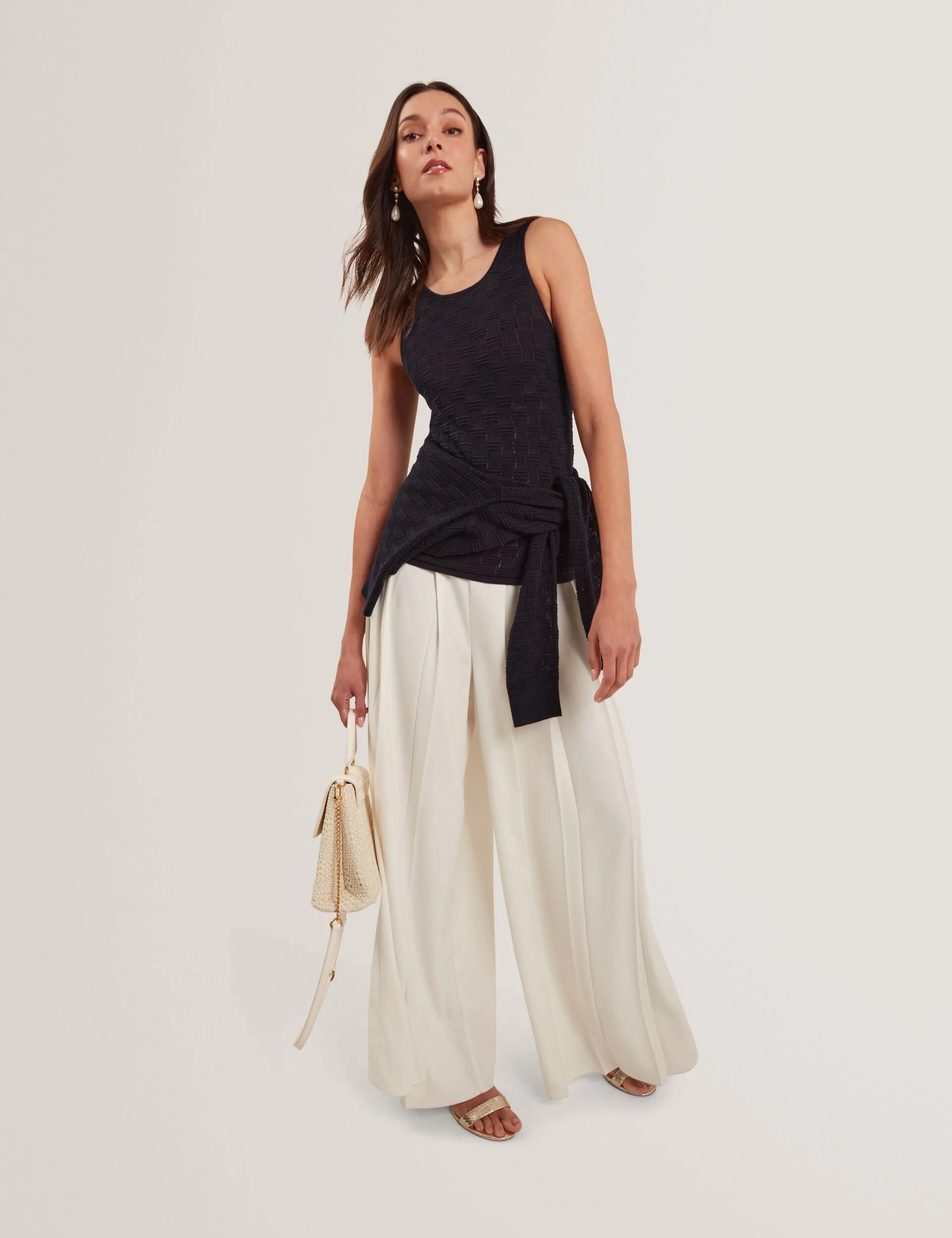 YUNA | NAVY Fresh Comforted Zero Waste Knitting