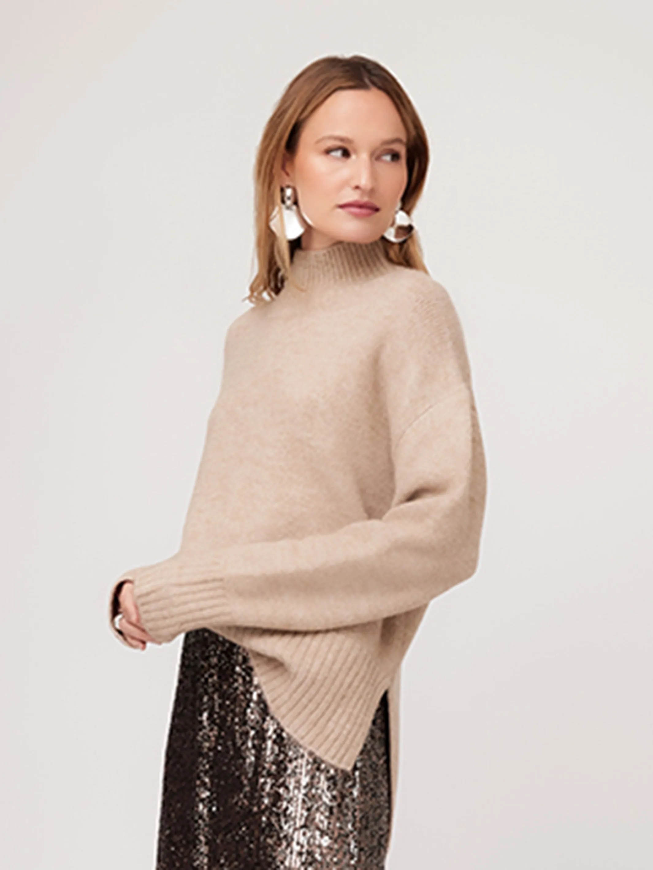 Versatile Piece Classic Ready Turtleneck Sweater