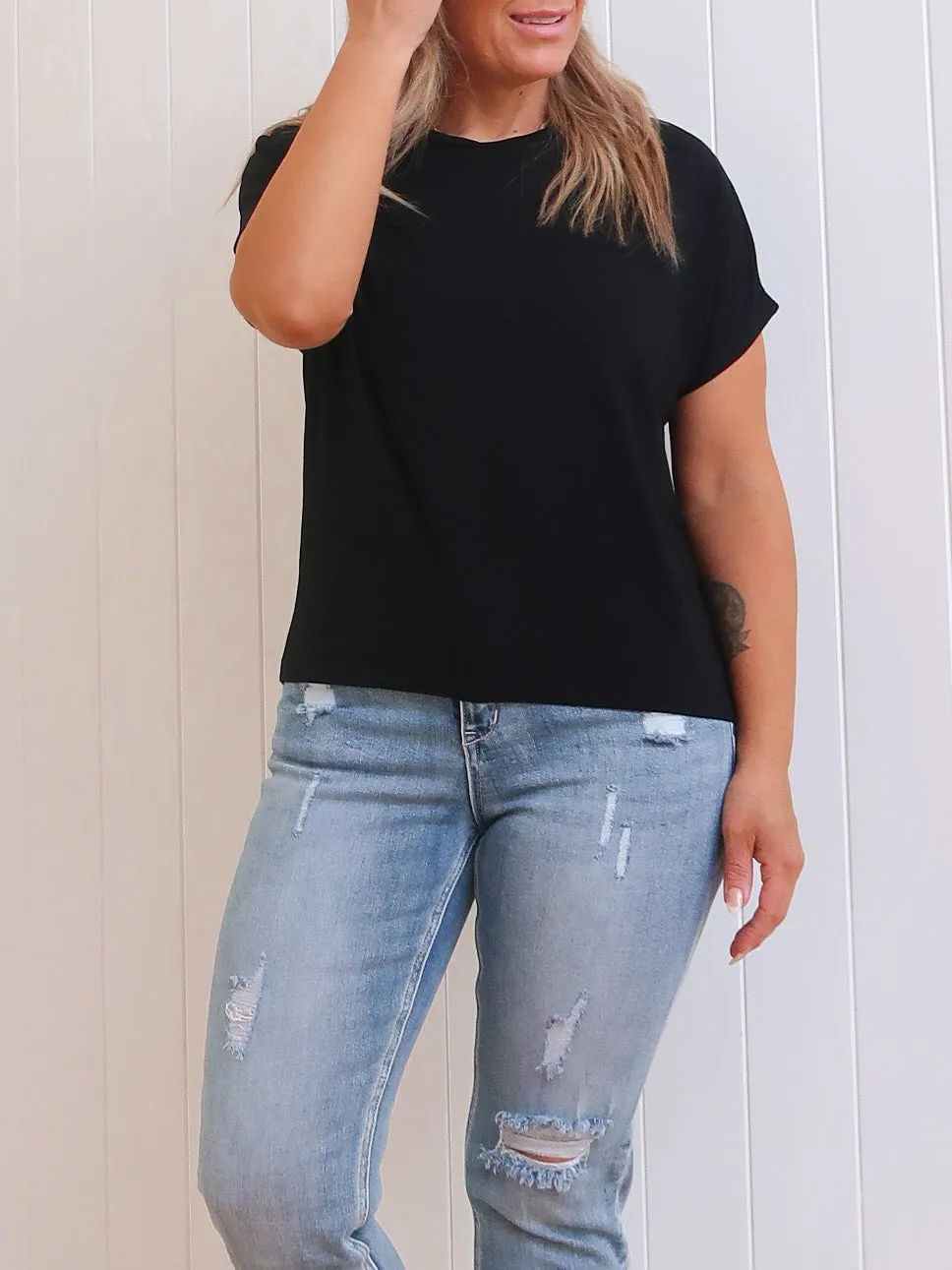 Riley Tee - Black Chafe Free Armhole