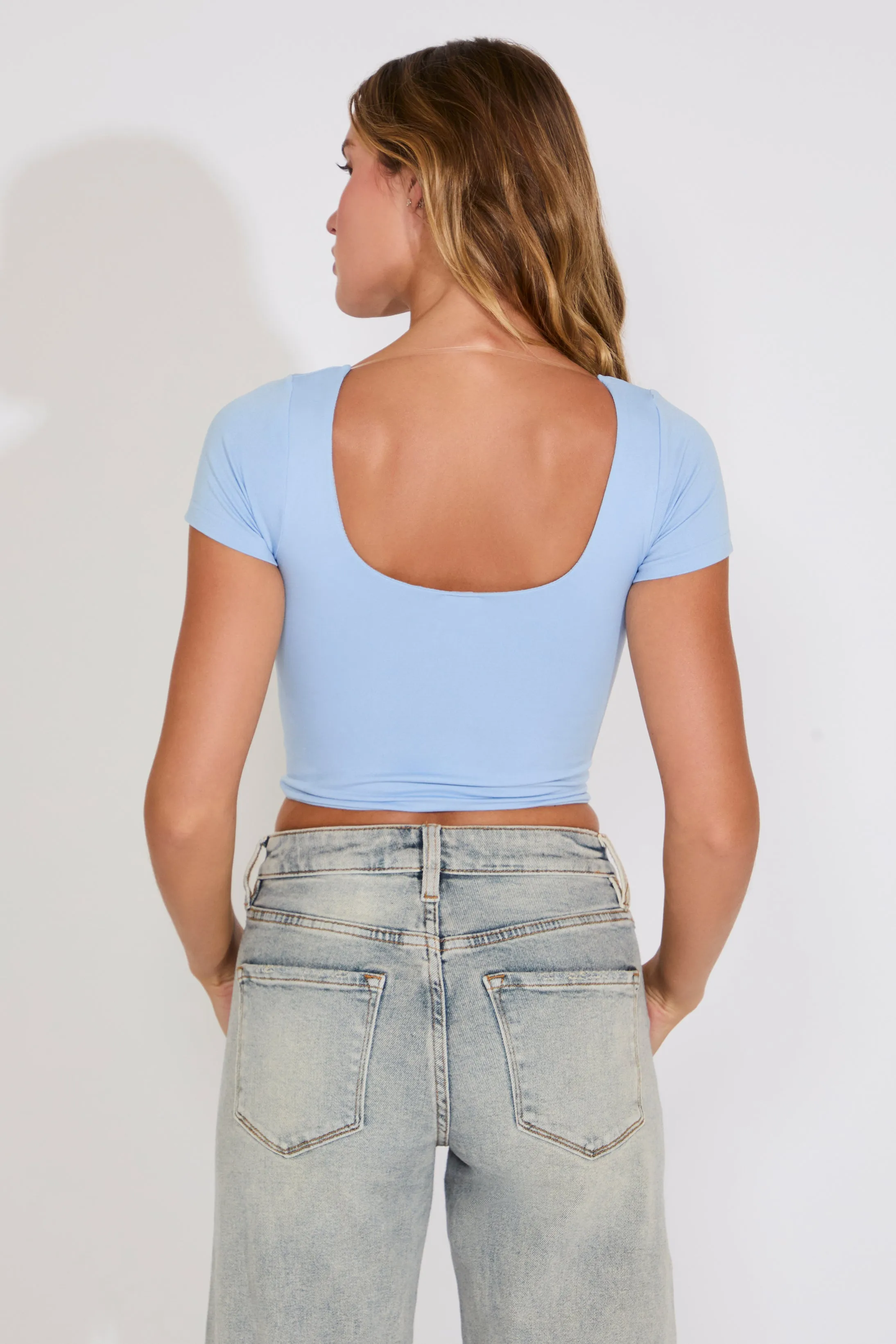 AntiBacterialTreatment Seasonal Smart ROUNDED SQUARE NECK SHORT SLEEVE CROP TOP