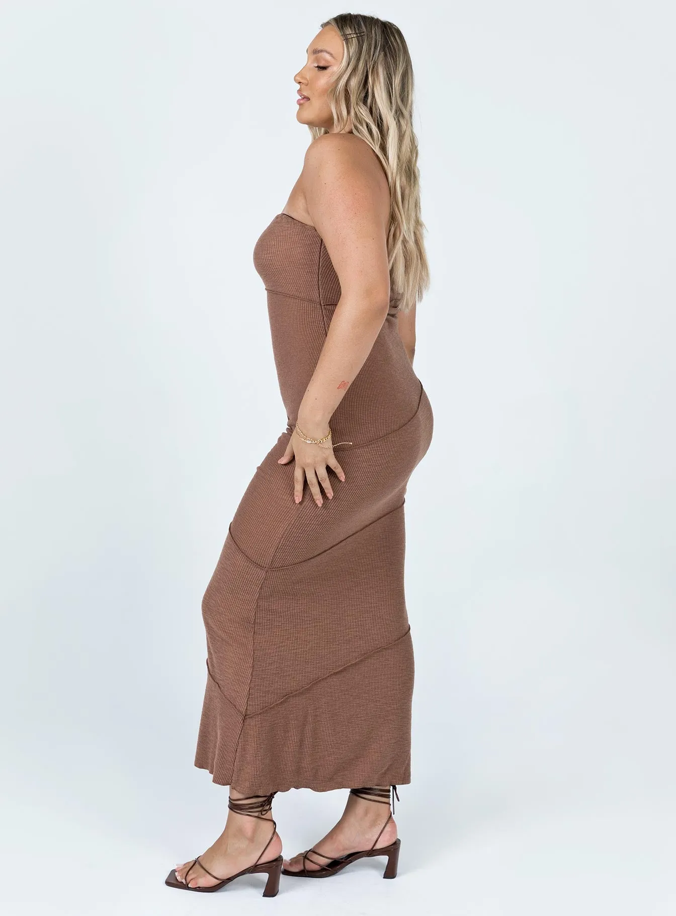 Effortless Style Oscar Midi Dress Brown