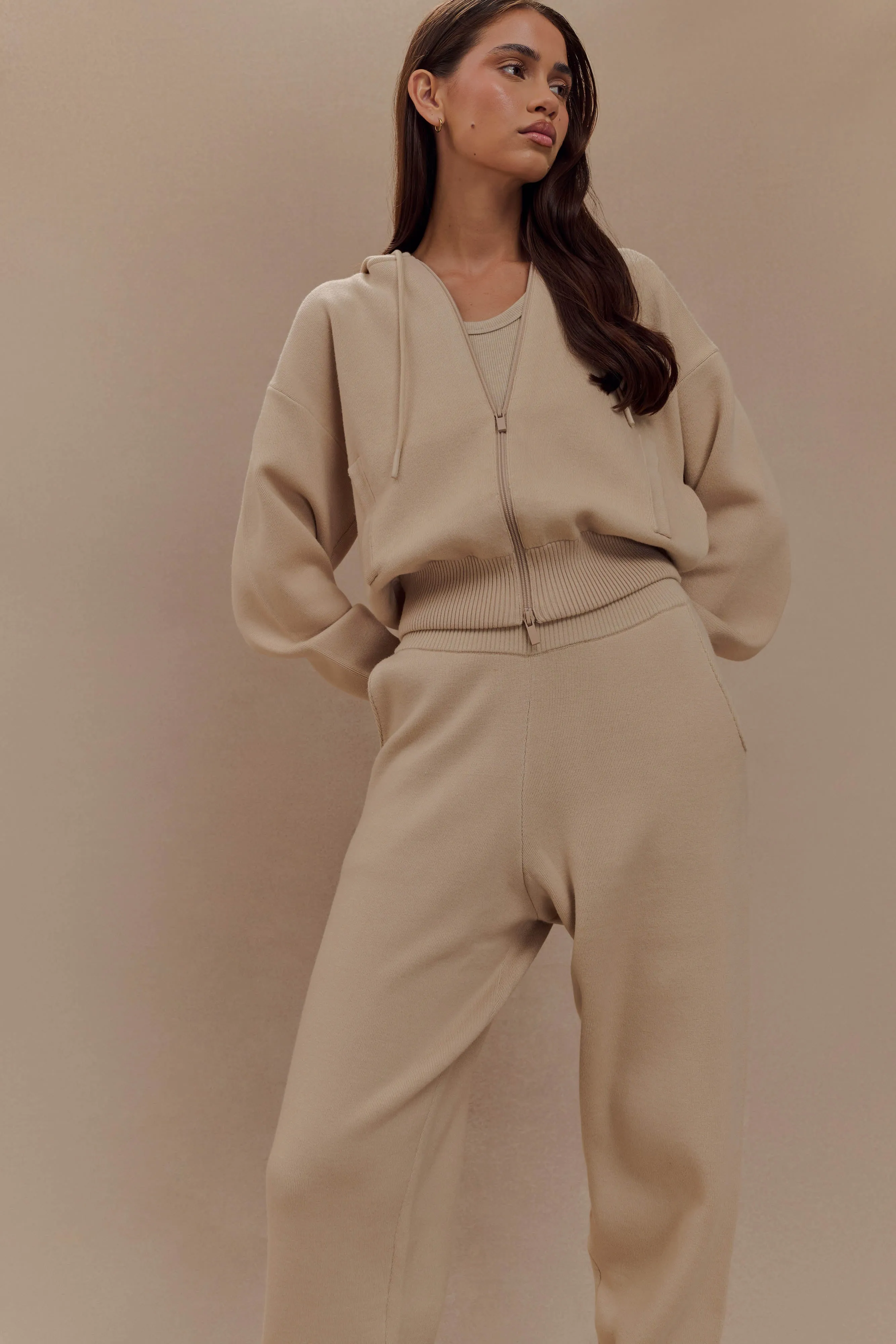 Compression Packability Windbreaker Style Sami Zip Front Knit Hoodie - Camel