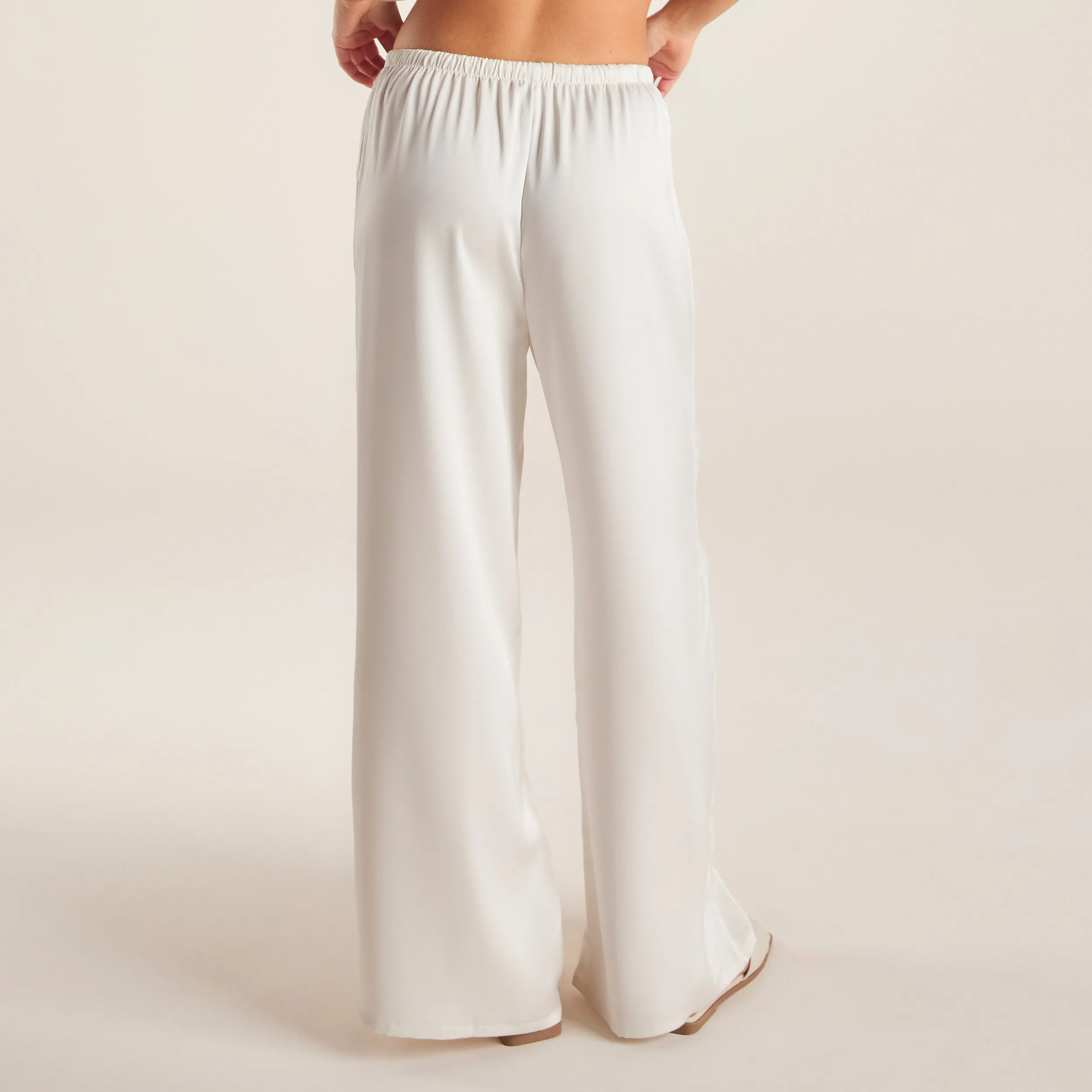 Casual Chic Look Satin Pants - Off White