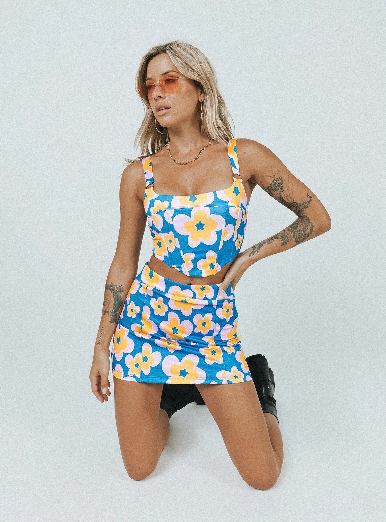 Ilina Mid Rise Mini Skirt Floral Blue Adjustable Closure