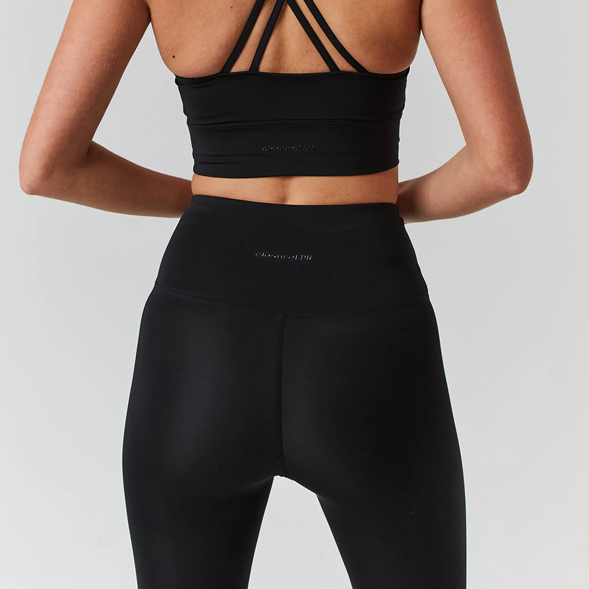 Second Skin Flare Legging | Black Trend Seeker Ultra Light