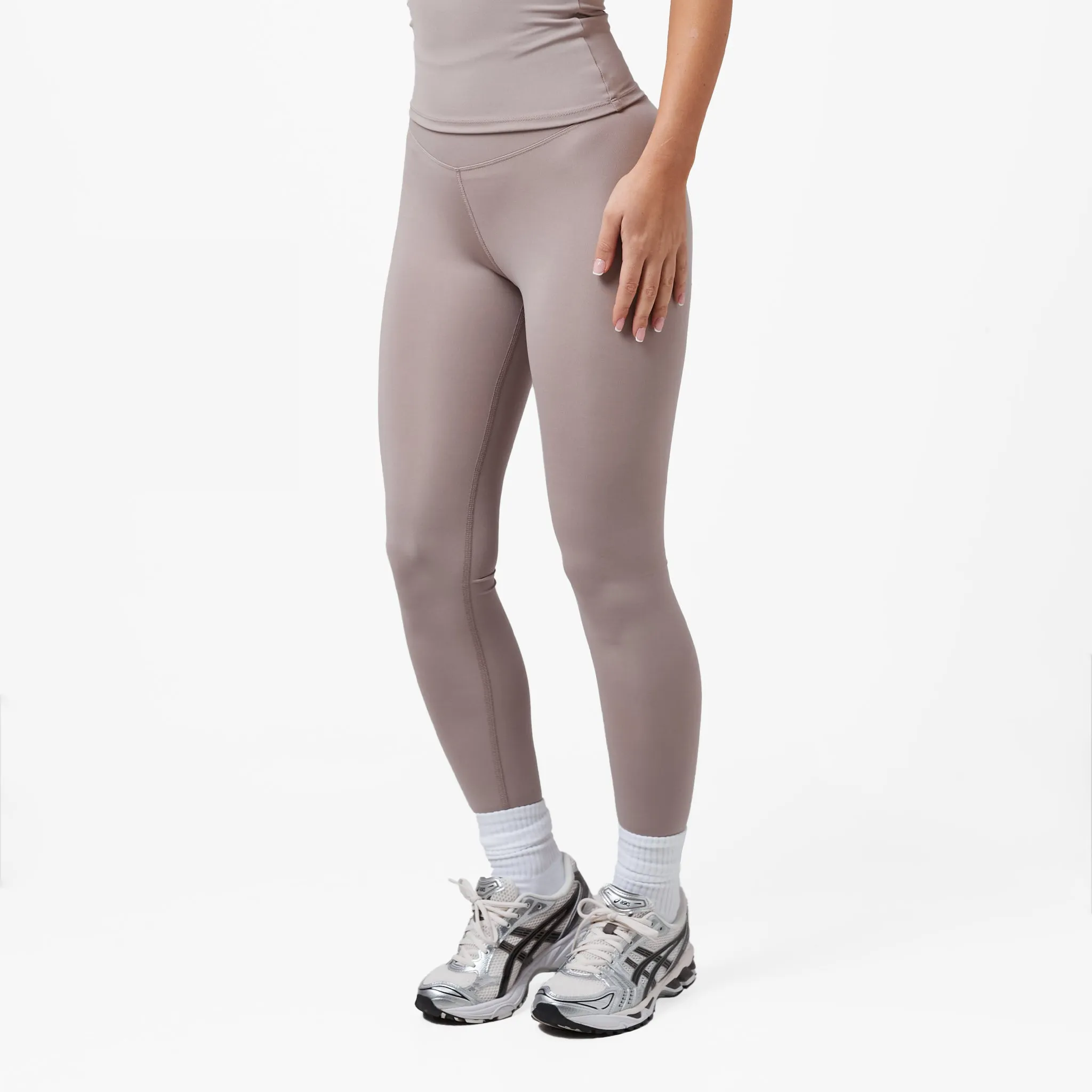 Second Skin Legging | Taupe Eco Shopper Evening Walk