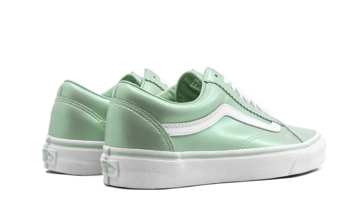 Storm Walk Old Skool