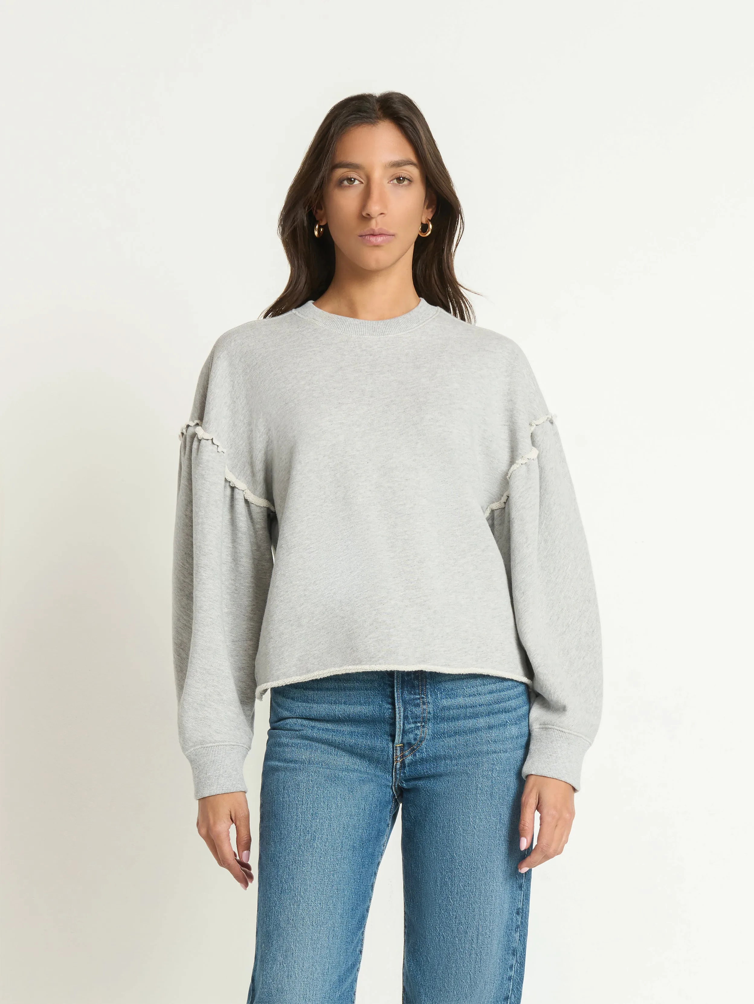 Monochrome Look Shane Sweatshirt