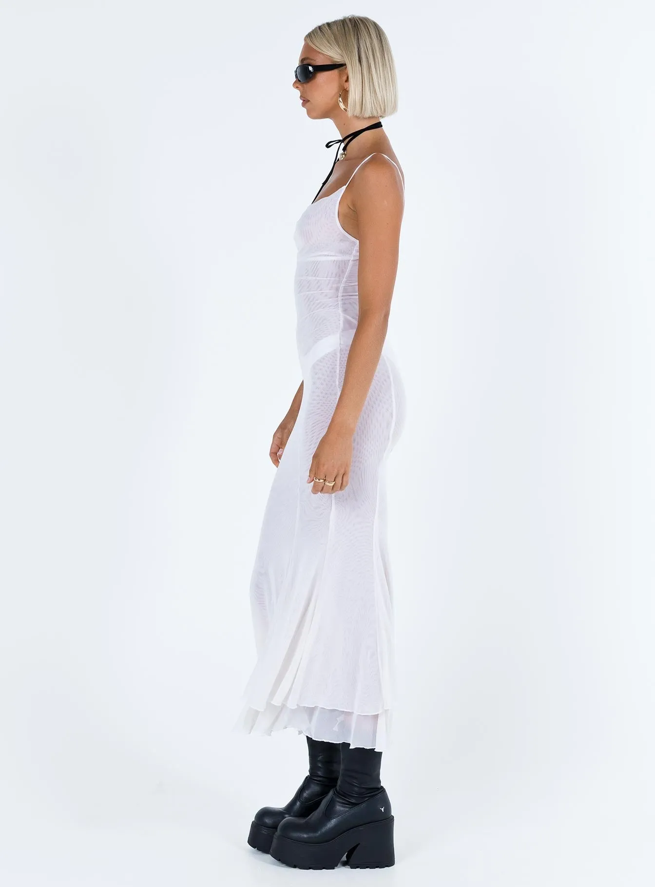 Sikora Vintage Maxi Dress White Minimalist Design Bold Color