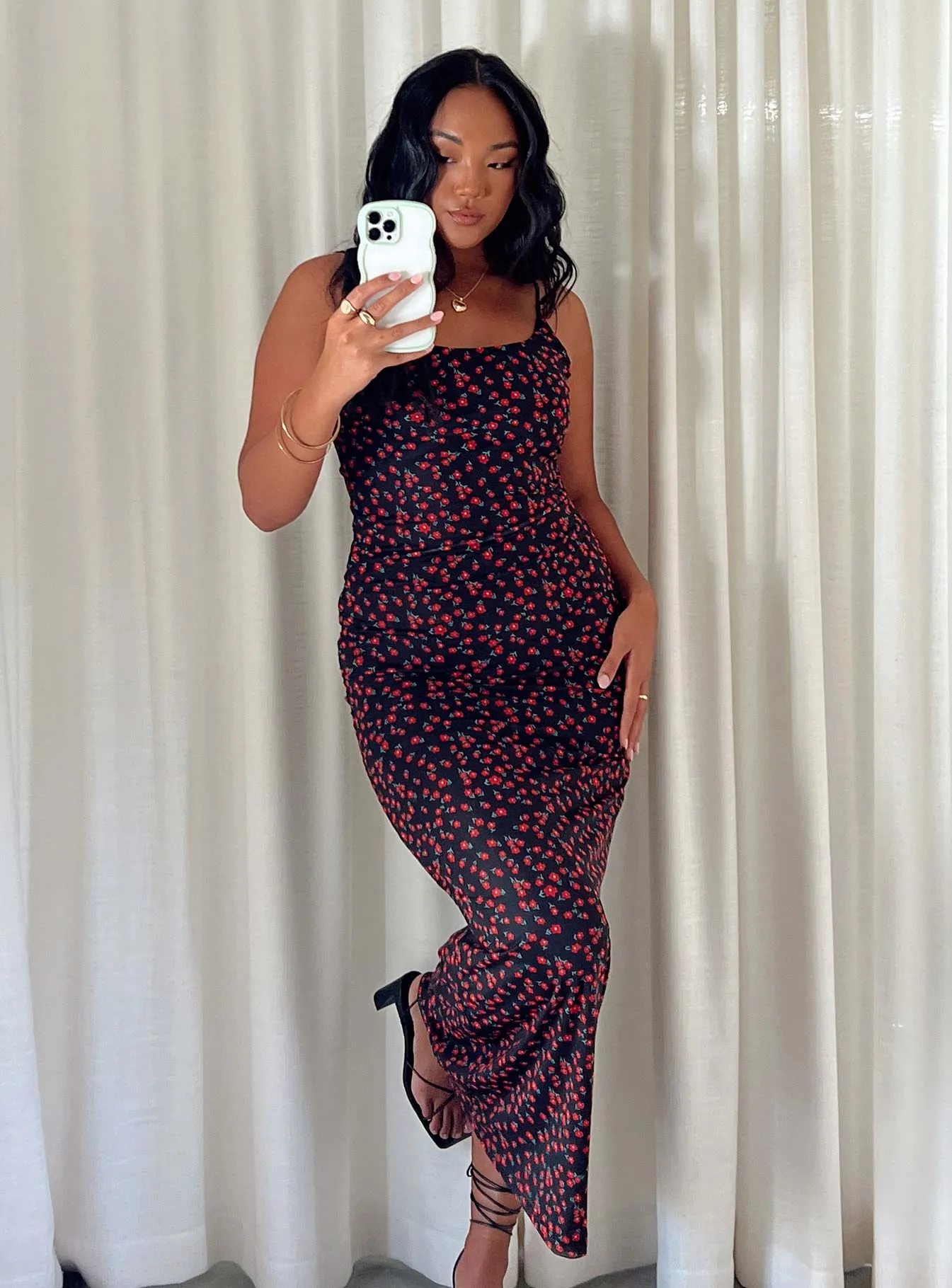 Knox Maxi Dress Black / Red Floral Matte-Lining