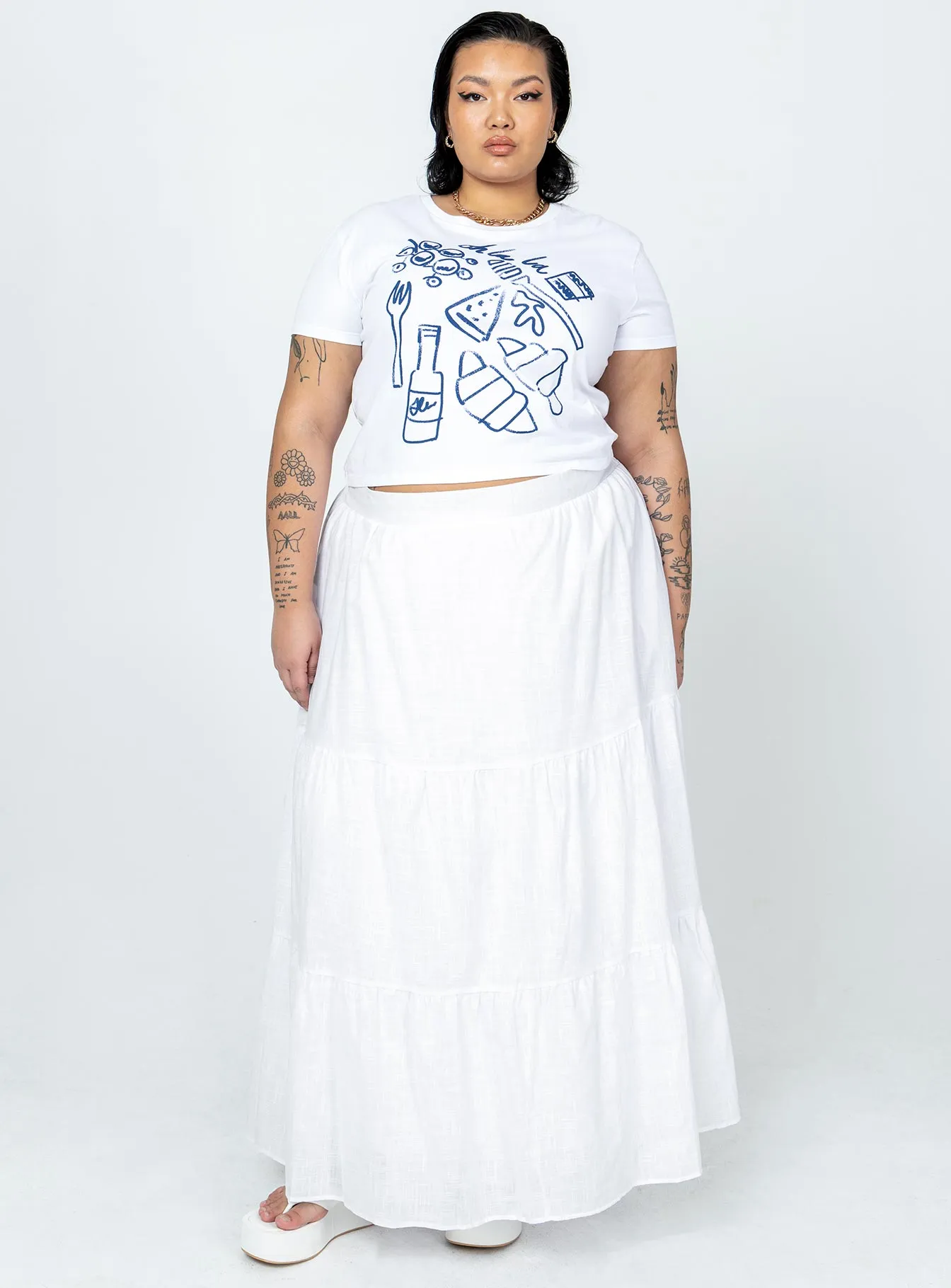 Road Trip Minimalist Layering Korban Maxi Skirt White Curve