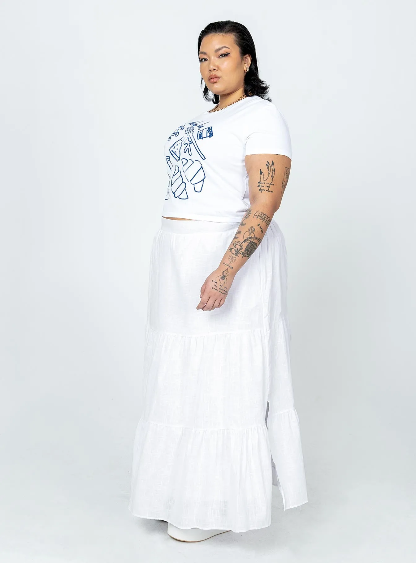 Korban Maxi Skirt White Curve Bold Accent