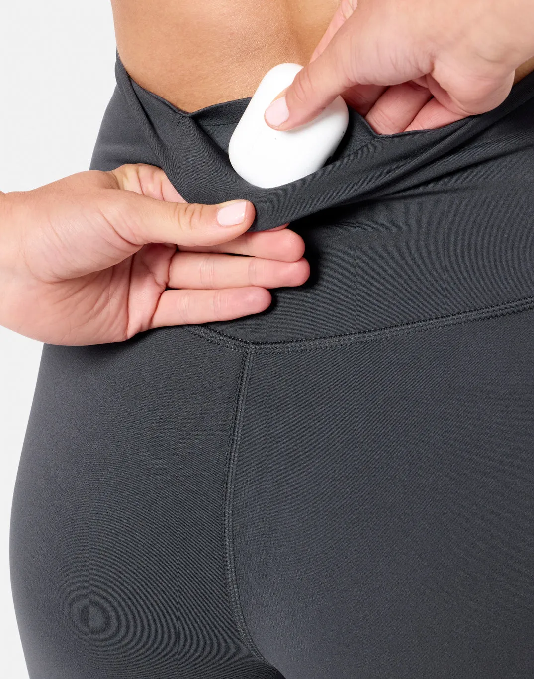 Metal Core Dance Flow Soft-Motion Full Length Legging in Midnight Grey