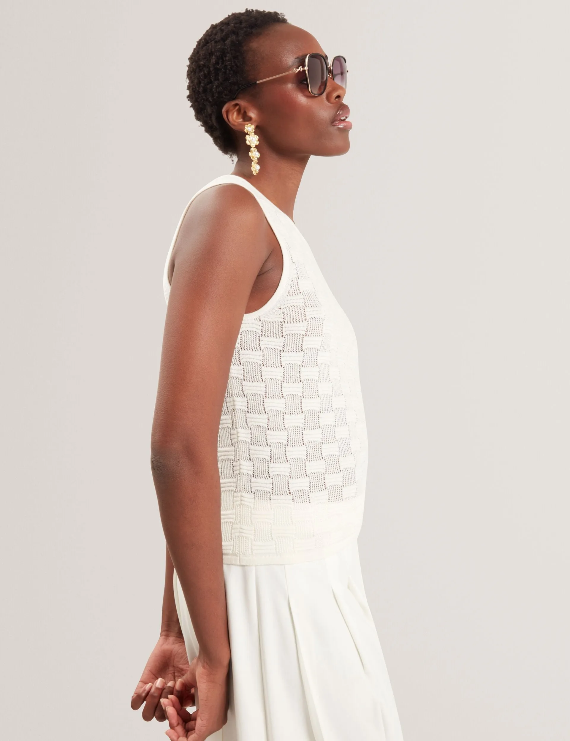 YUNA | WHITE Loop Back Finish Morning Wear