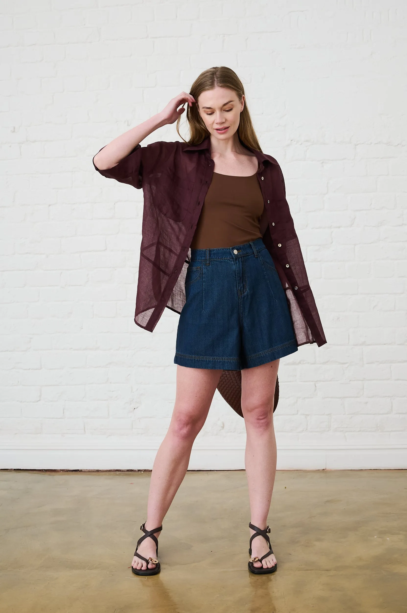 Soft Shirt in Chocolate Rami Bright Color