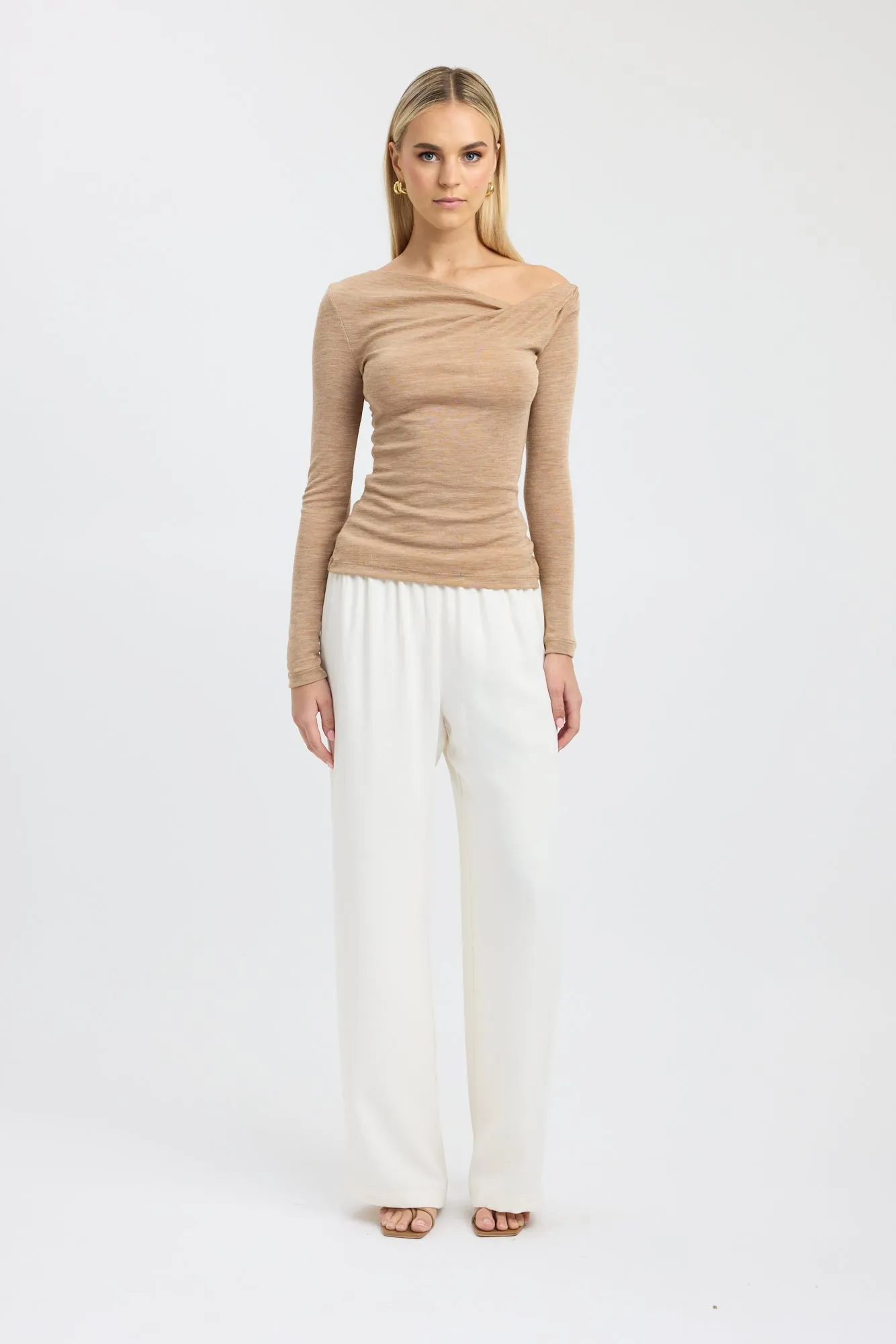 Urban Trend Under Cover Whistler Wool Top
