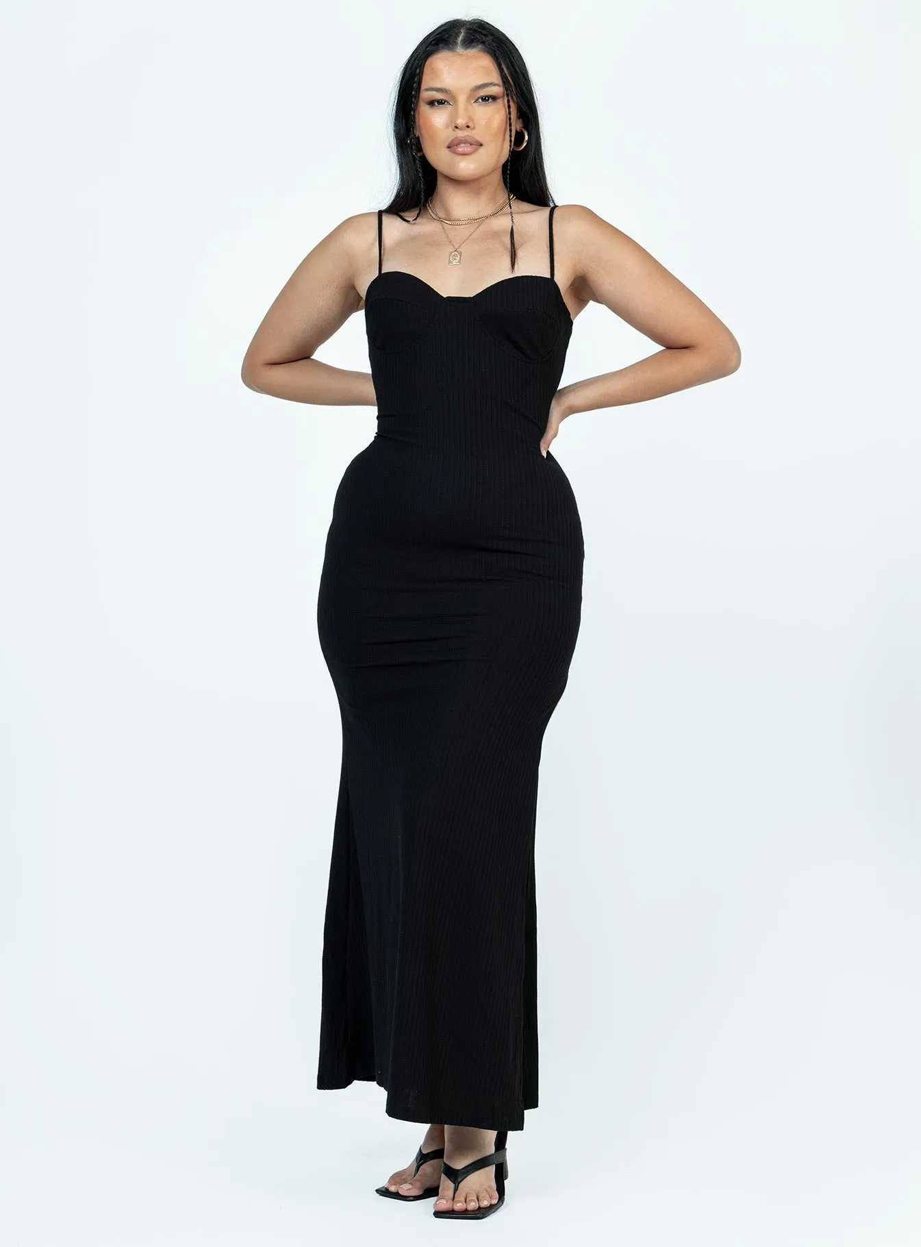 Chic Harmony Belladonna Maxi Dress Black