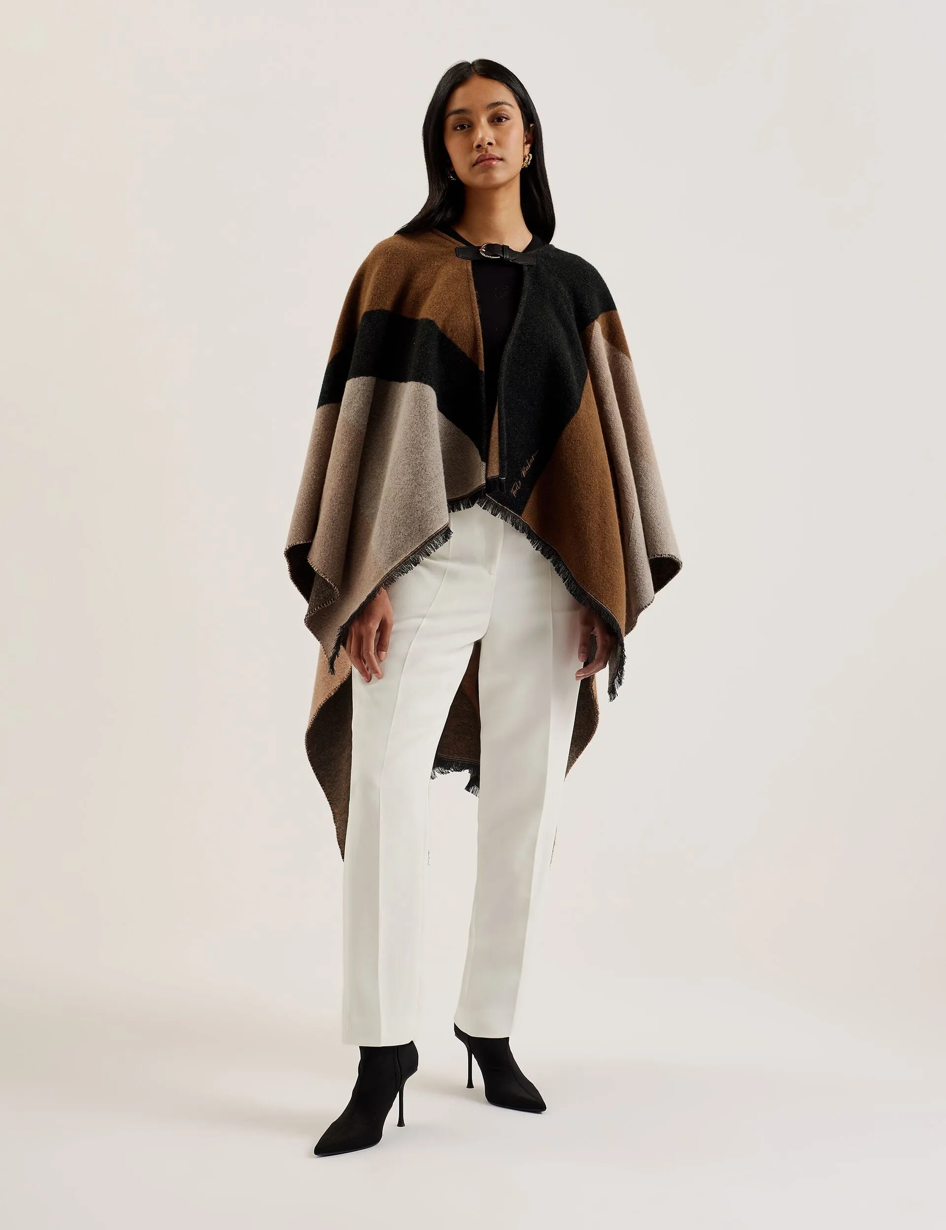 SUFFIA | TAN Wind Resistant