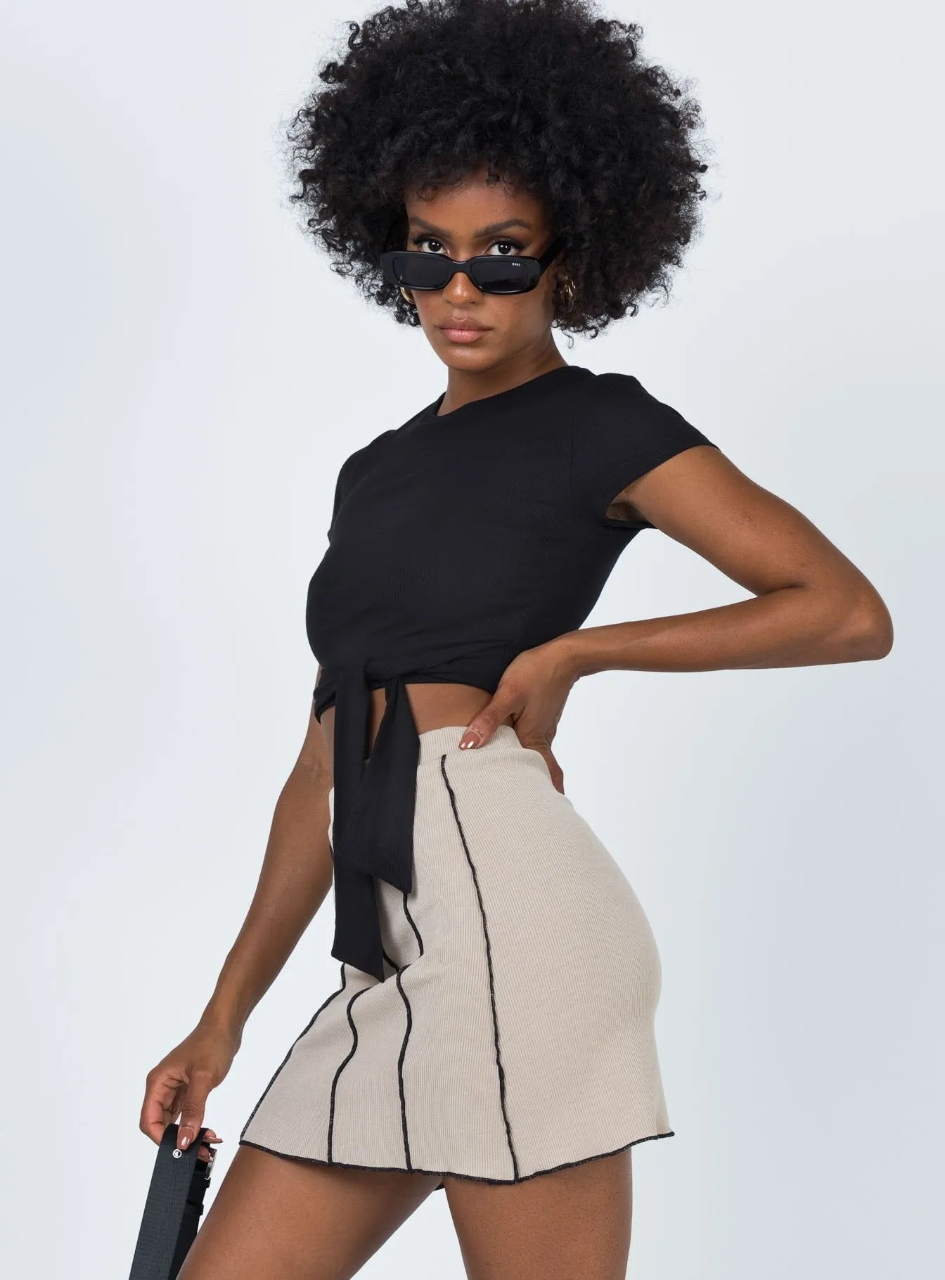 Nelle Mini Skirt Beige Visual Outfit