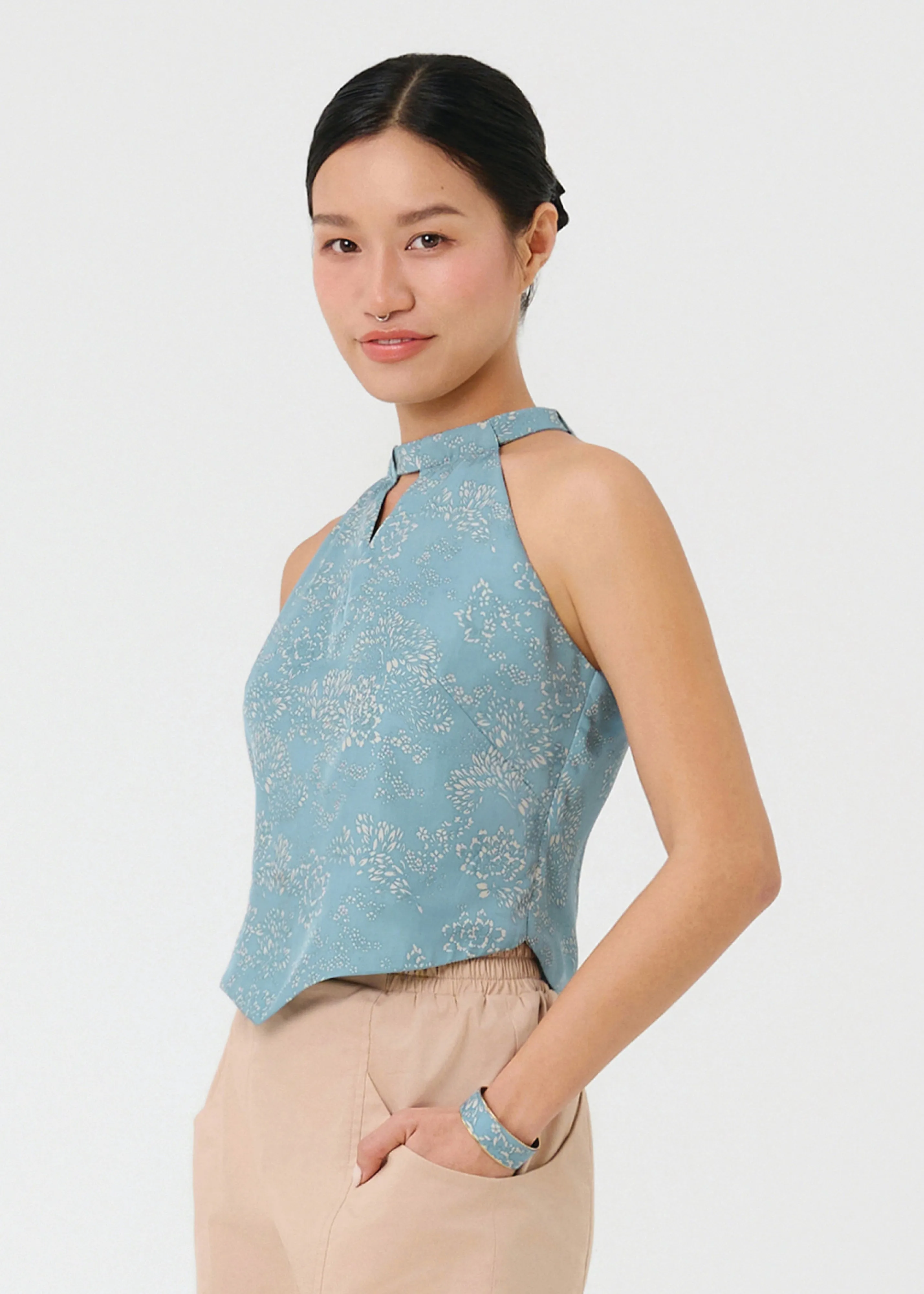 TAN AN - INLAY BLOOM DurableThreadwork winter clothing