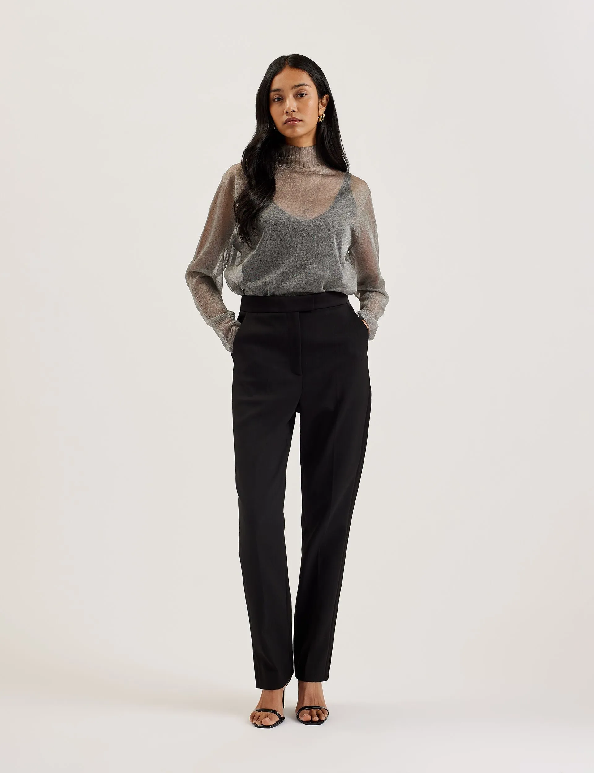 TAYLAW | DK-GREY Relaxed Crew Neck FadeResistant Dye