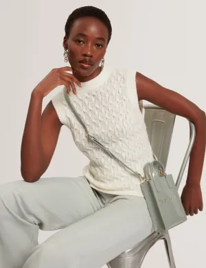 AYNIRA | IVORY muted tone