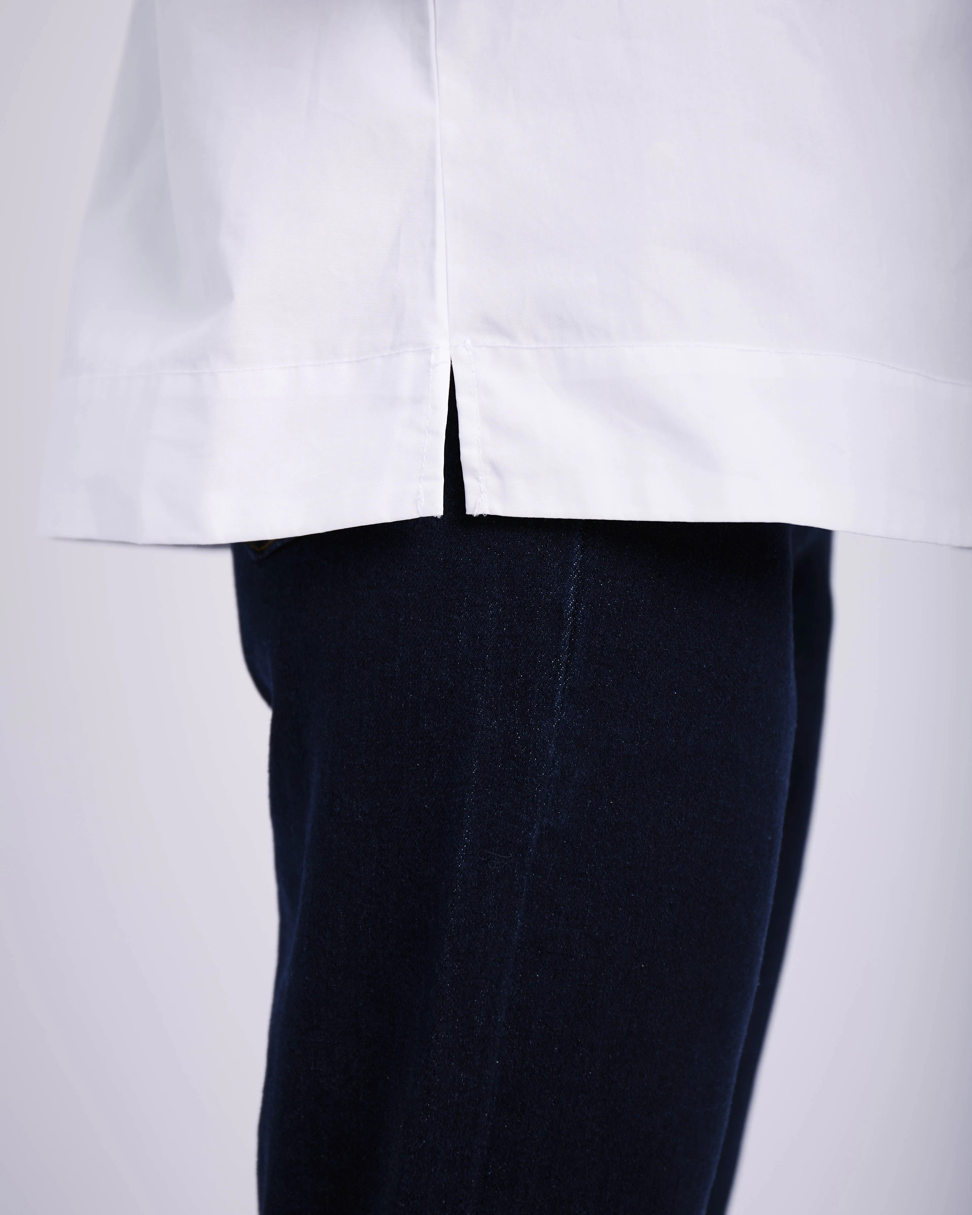 The Perfect Boxy Shirt in White Roomy Waistband