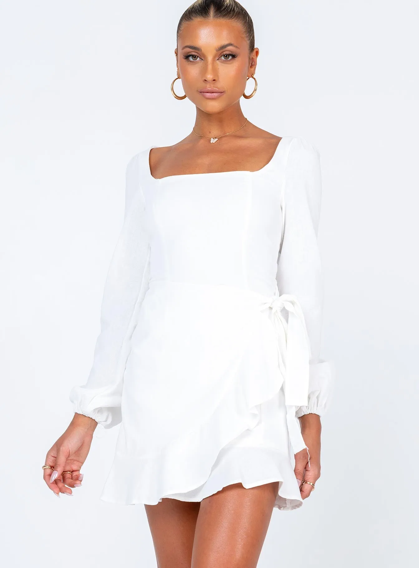 Chic and Cozy Wear The Villa Long Sleeve Mini Dress White
